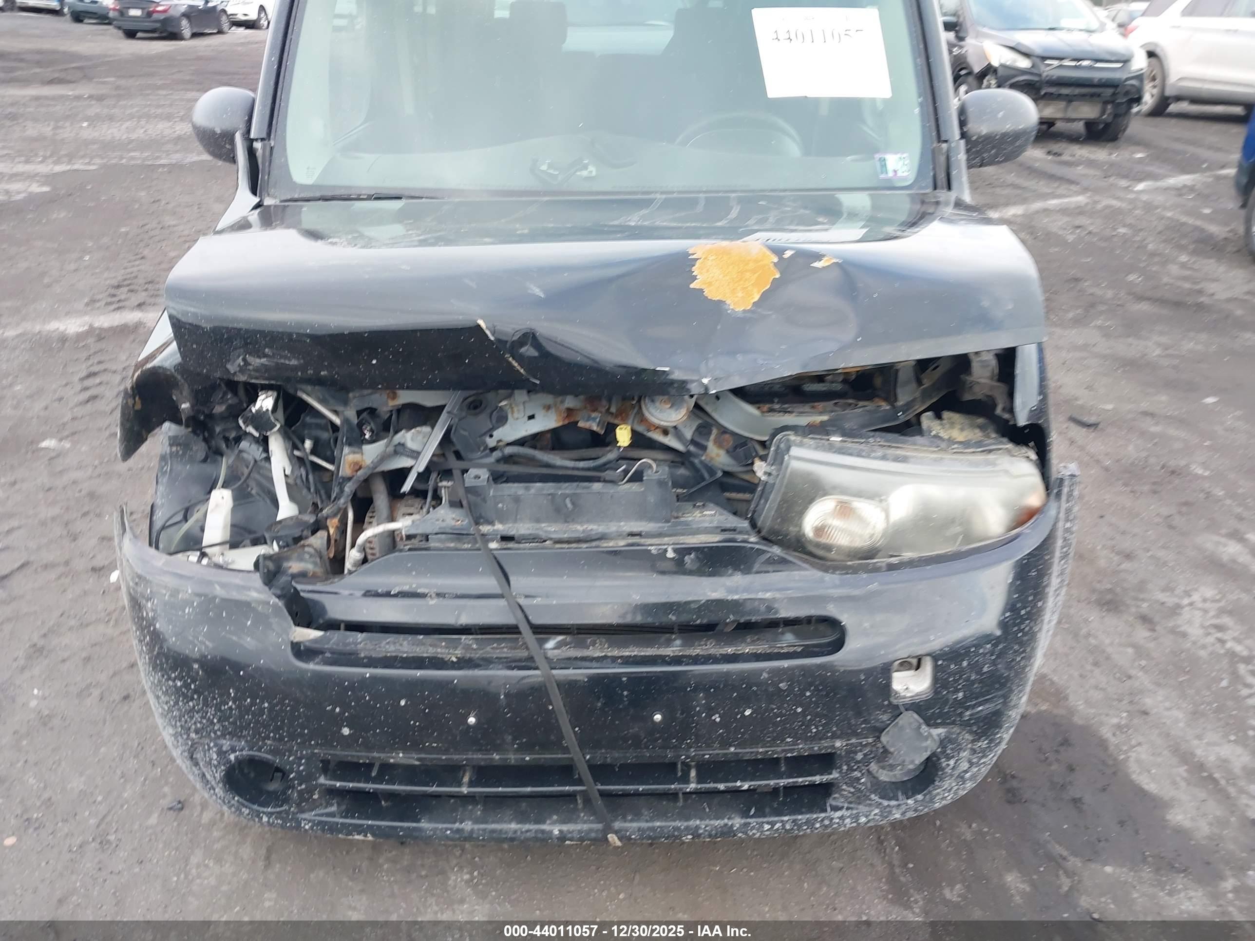 NISSAN CUBE image 6