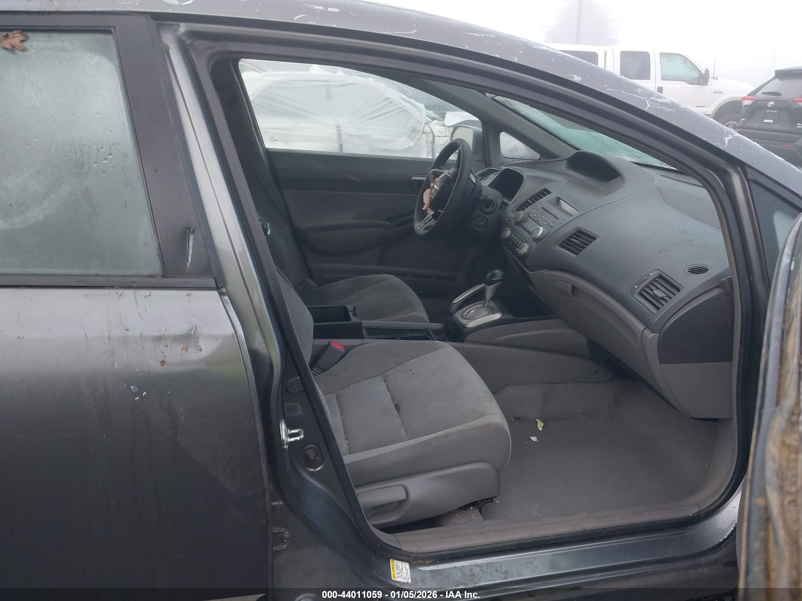 HONDA CIVIC image 5