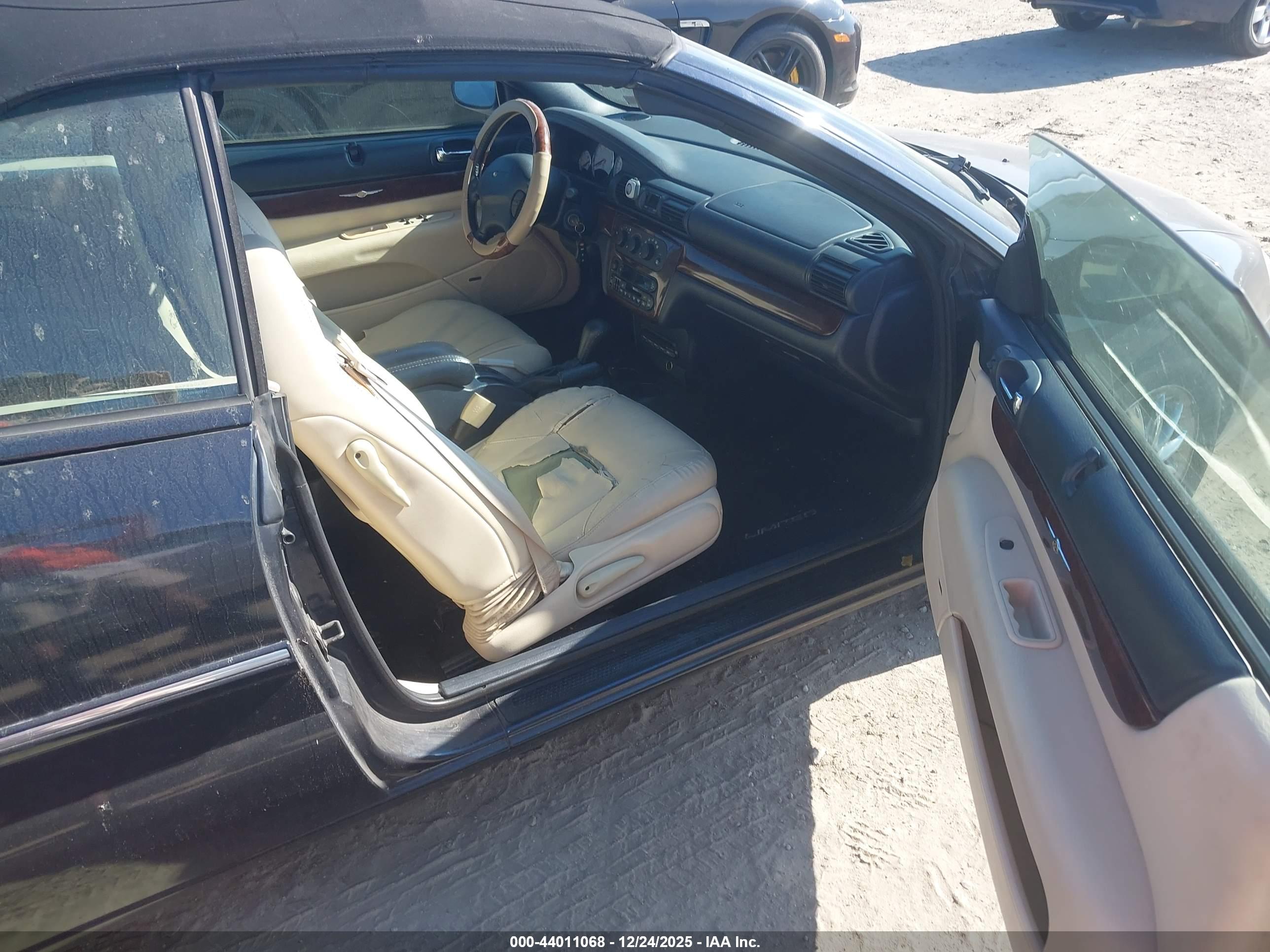 CHRYSLER SEBRING image 5