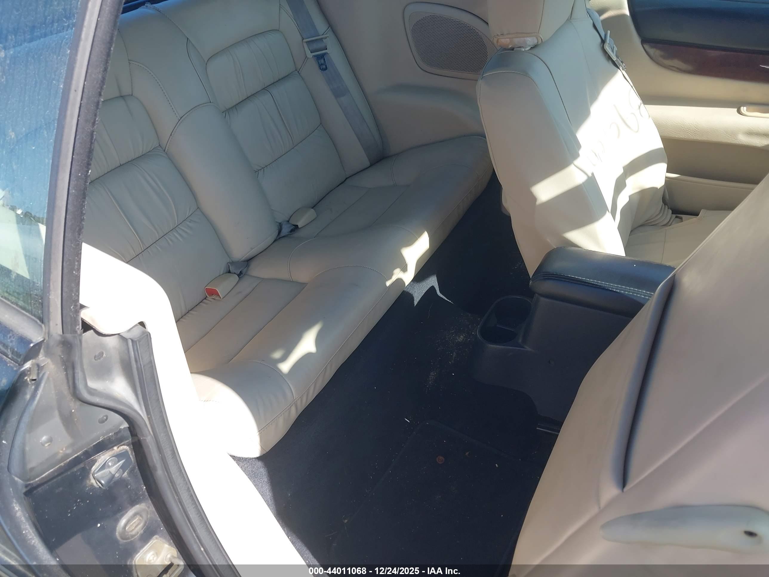 CHRYSLER SEBRING image 8