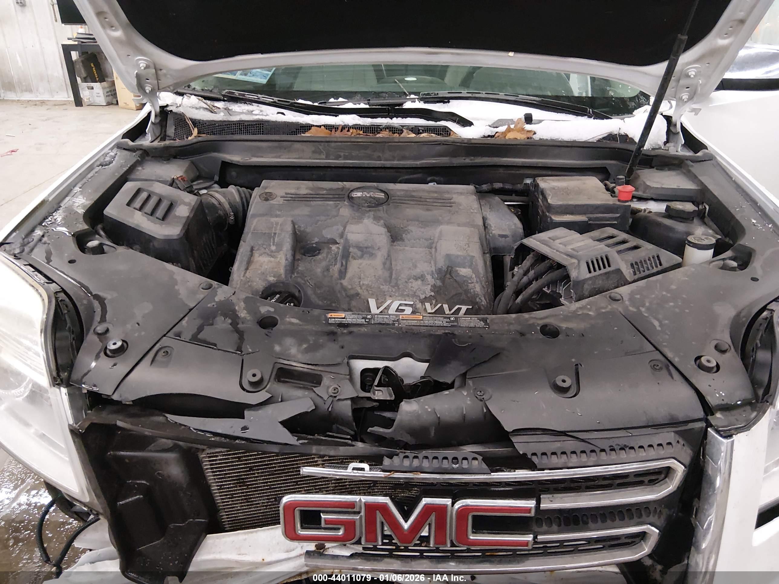 GMC TERRAIN image 10