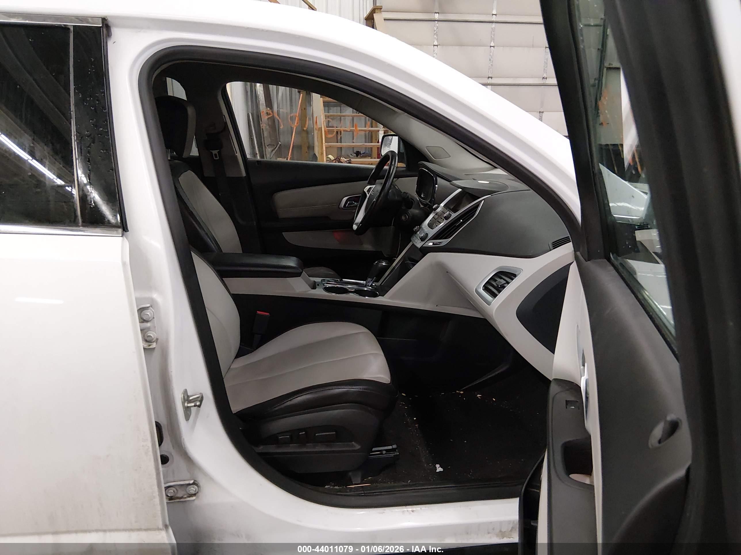 GMC TERRAIN image 5