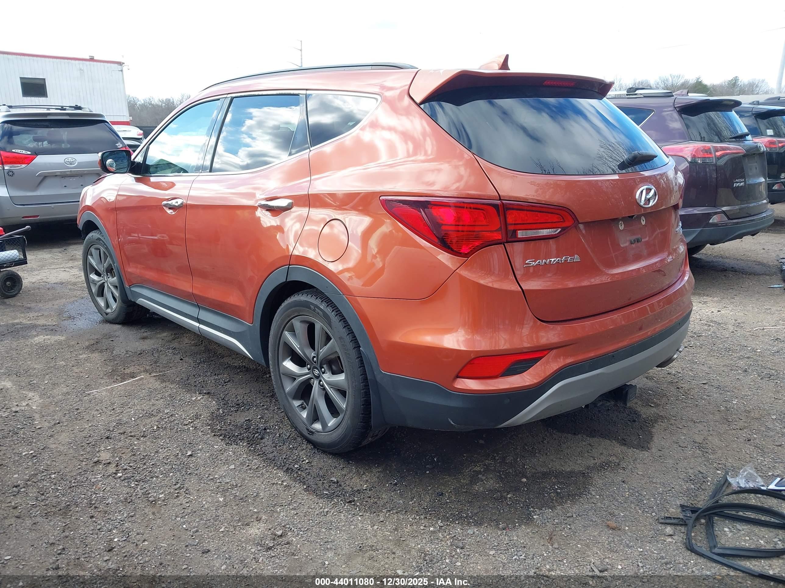 HYUNDAI SANTA image 3