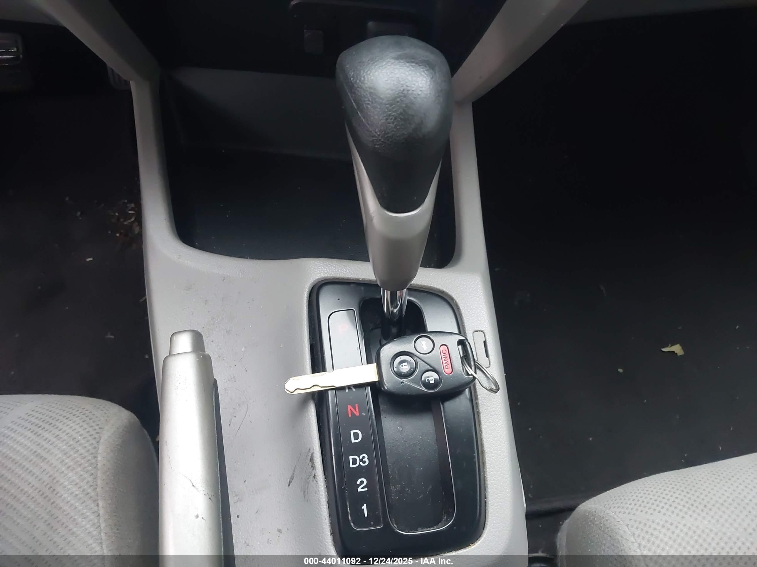 HONDA CIVIC image 11