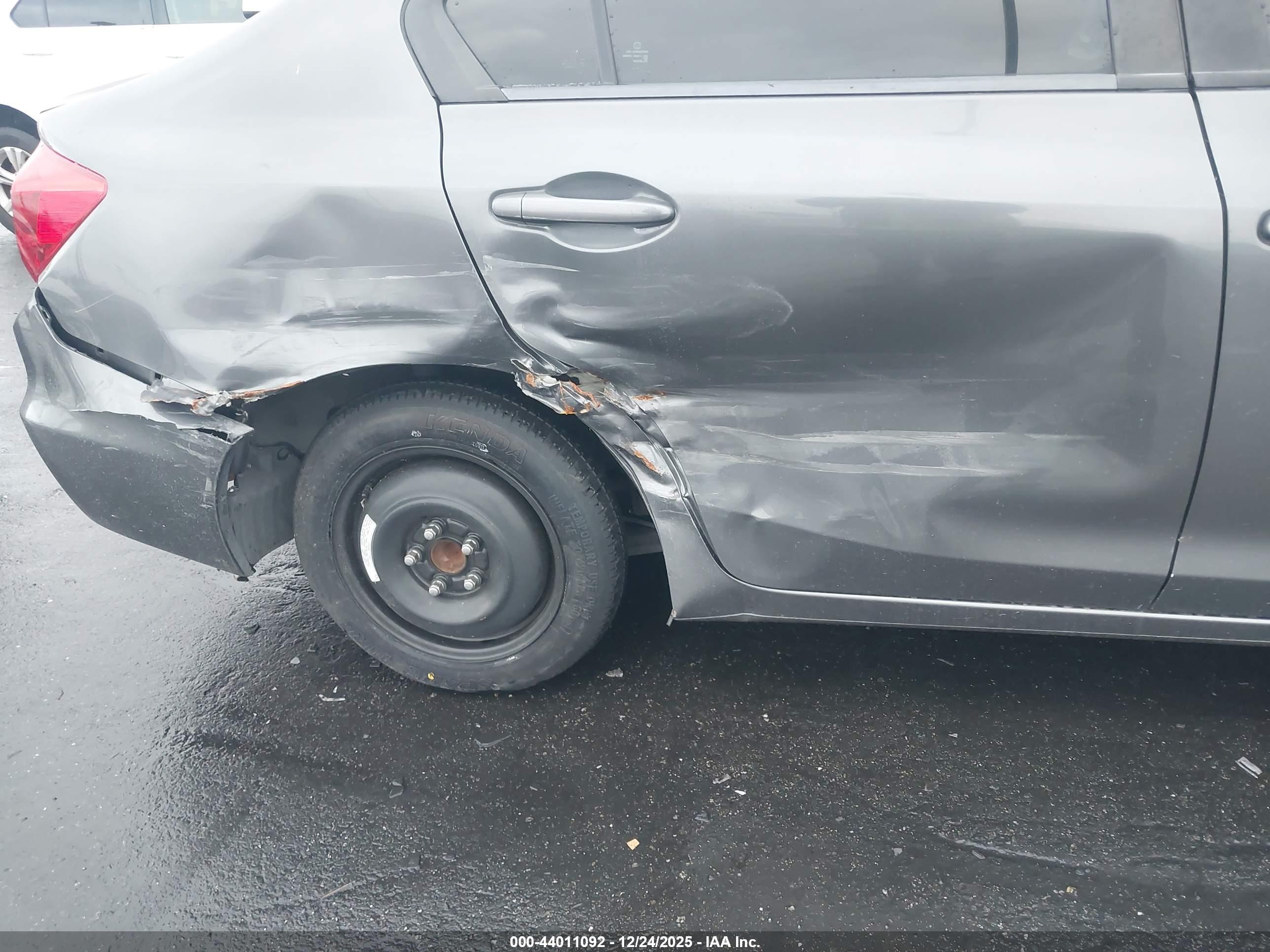 HONDA CIVIC image 6