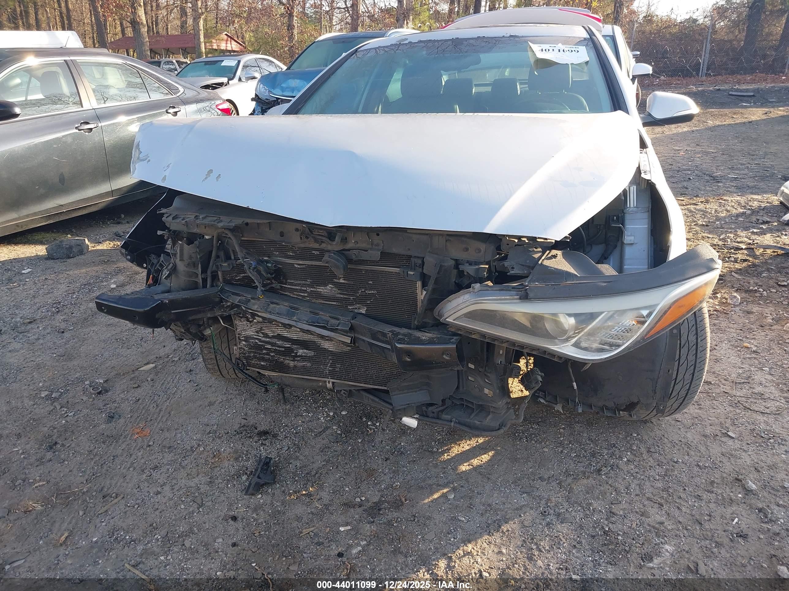 HYUNDAI SONATA image 6