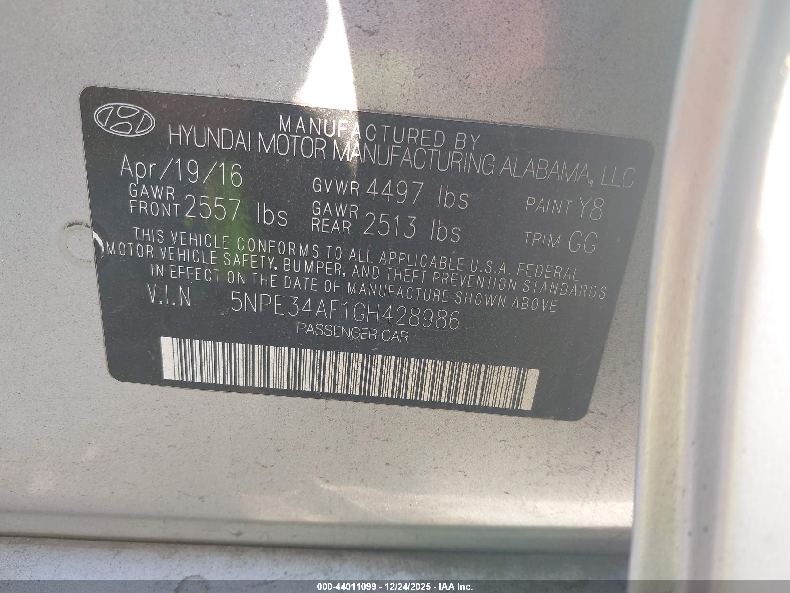 HYUNDAI SONATA image 9