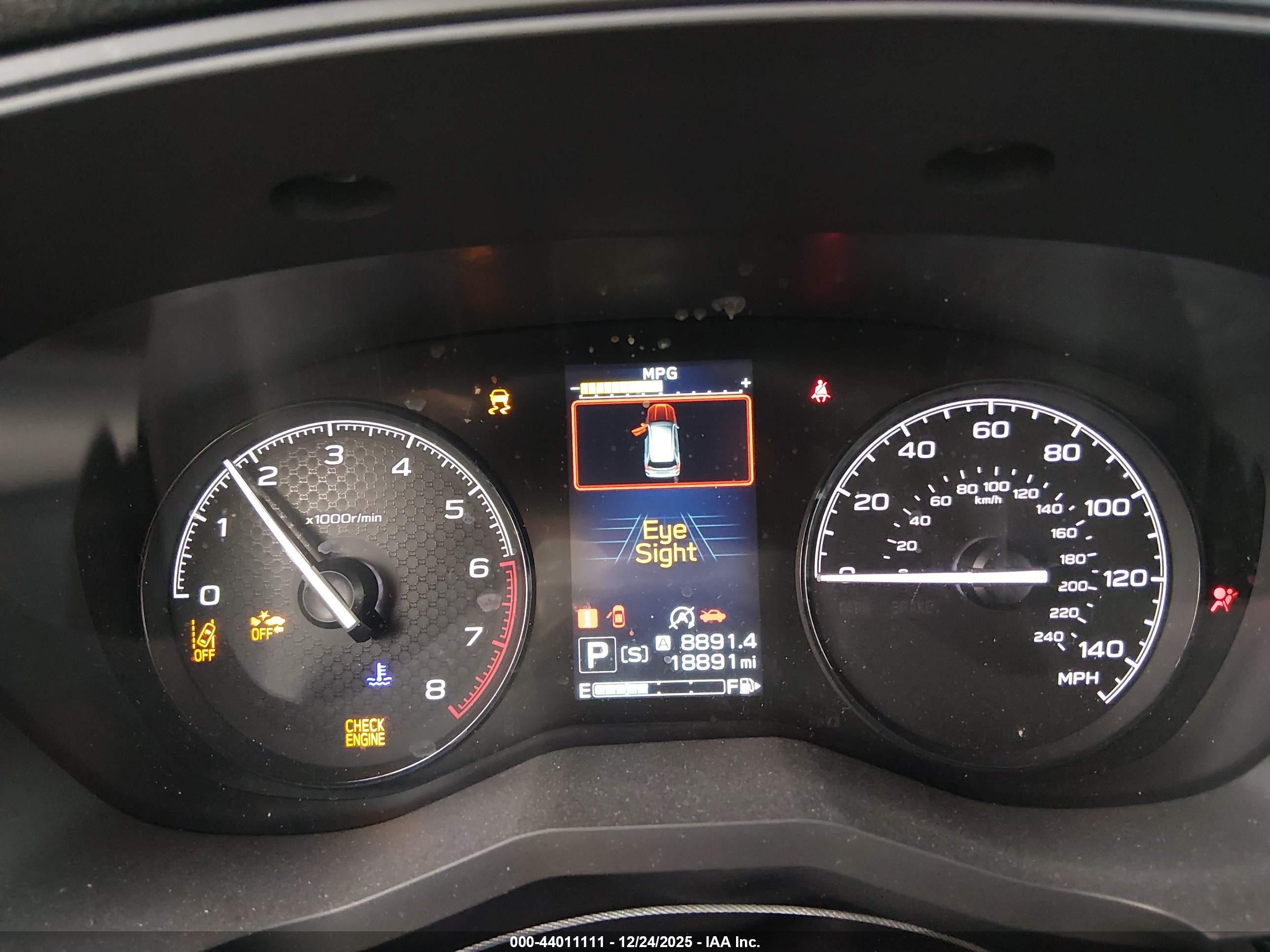 SUBARU FORESTER image 7
