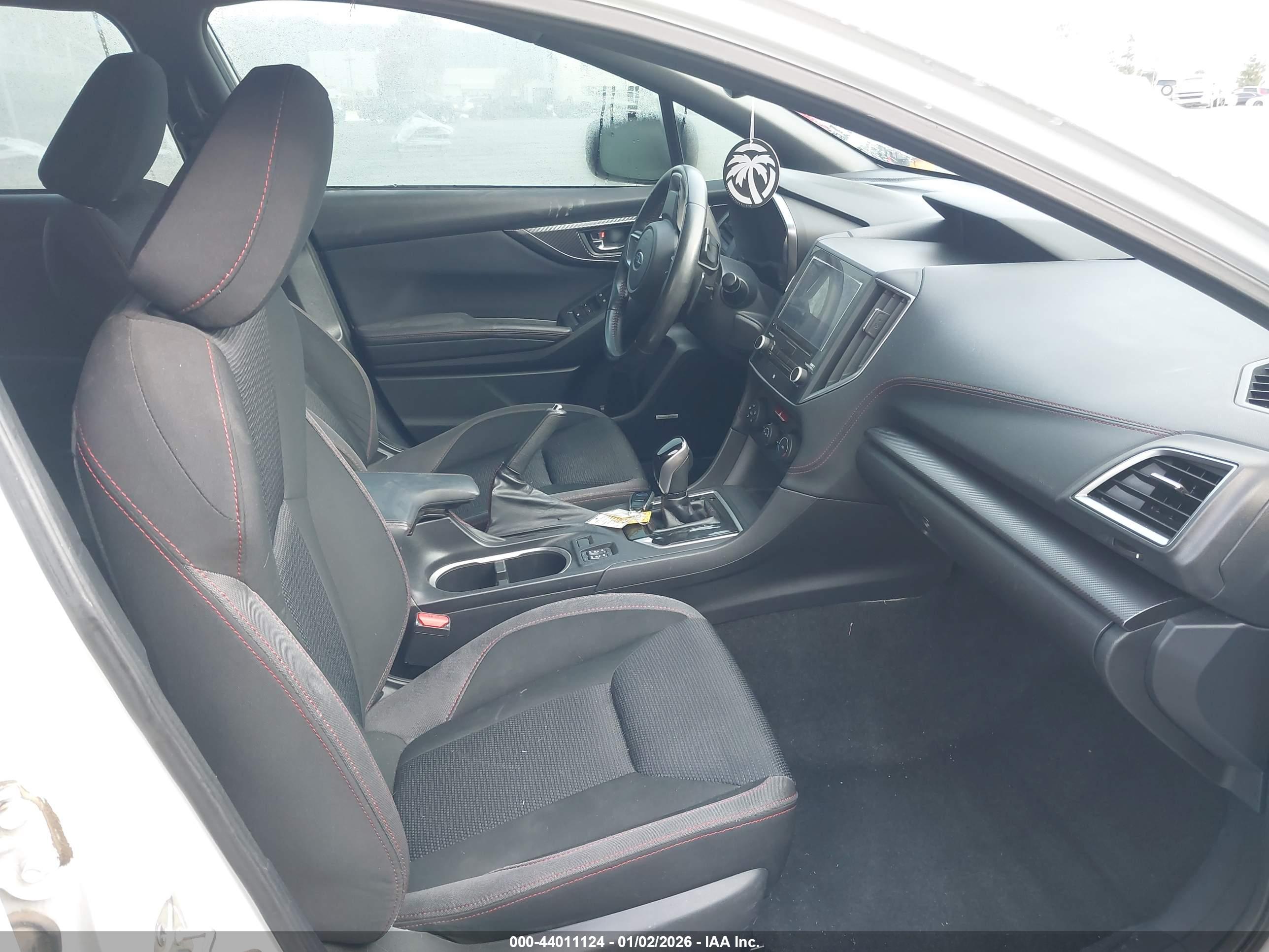 SUBARU IMPREZA image 5