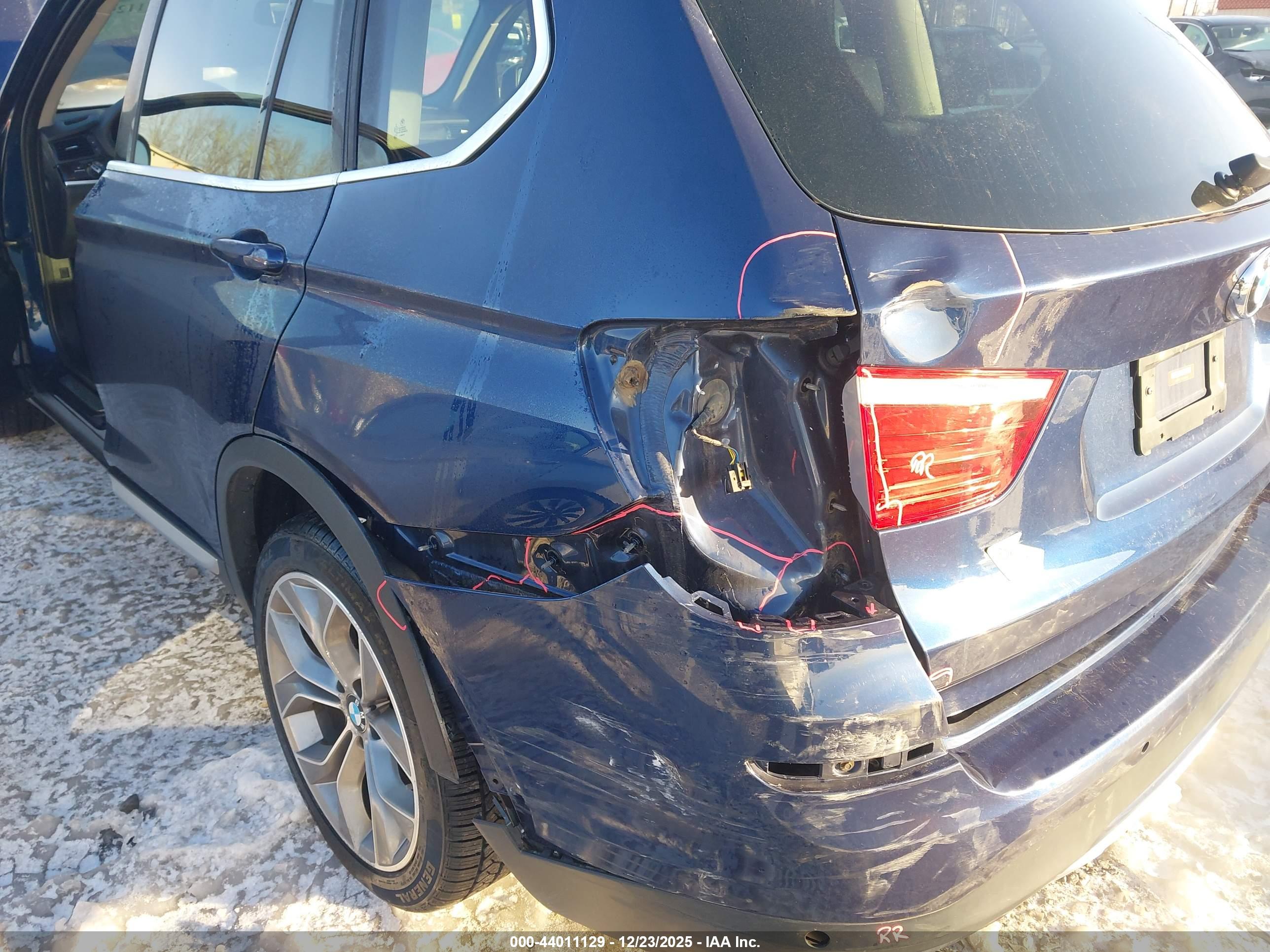 BMW X3 image 6