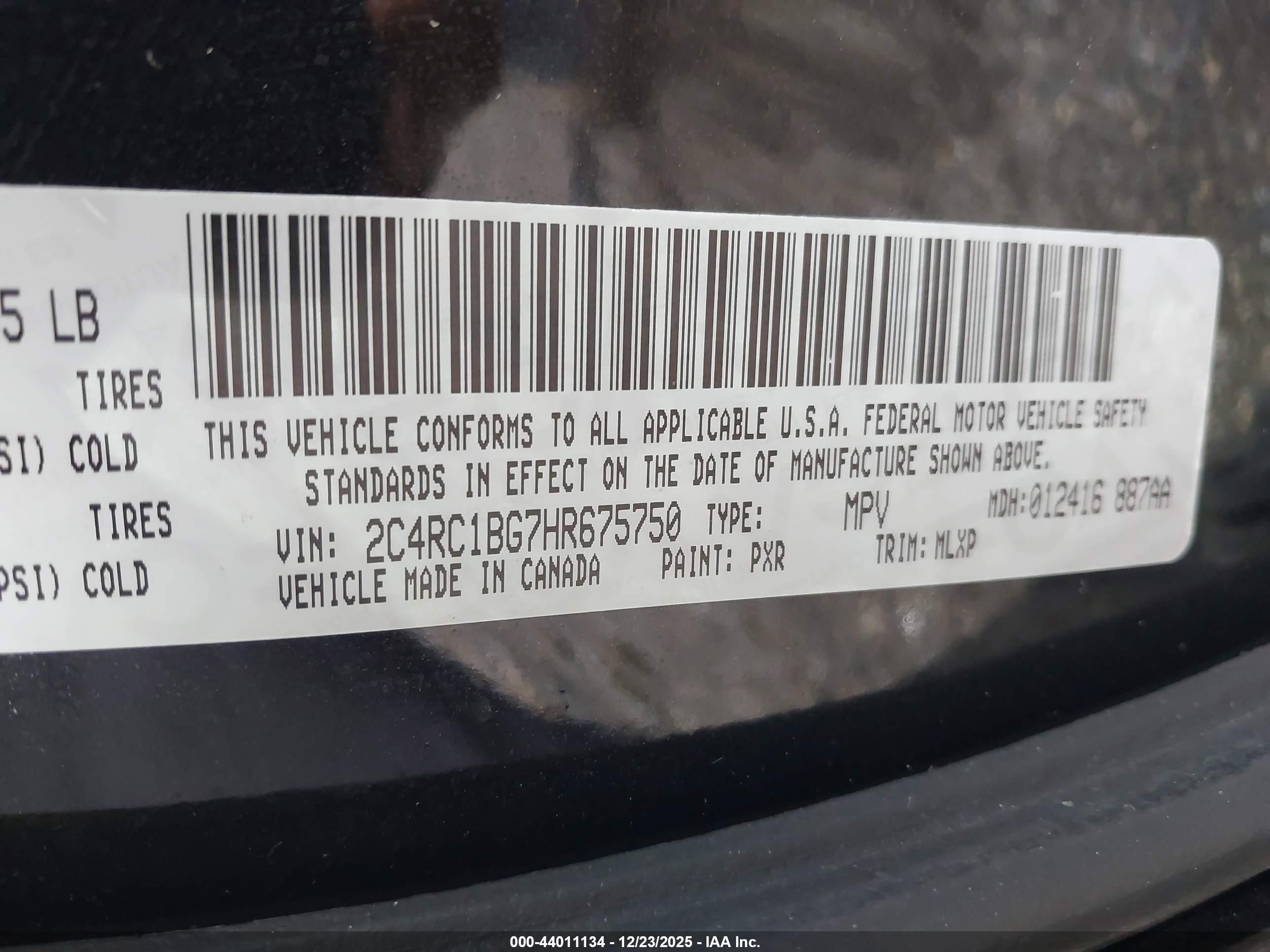 CHRYSLER PACIFICA image 9