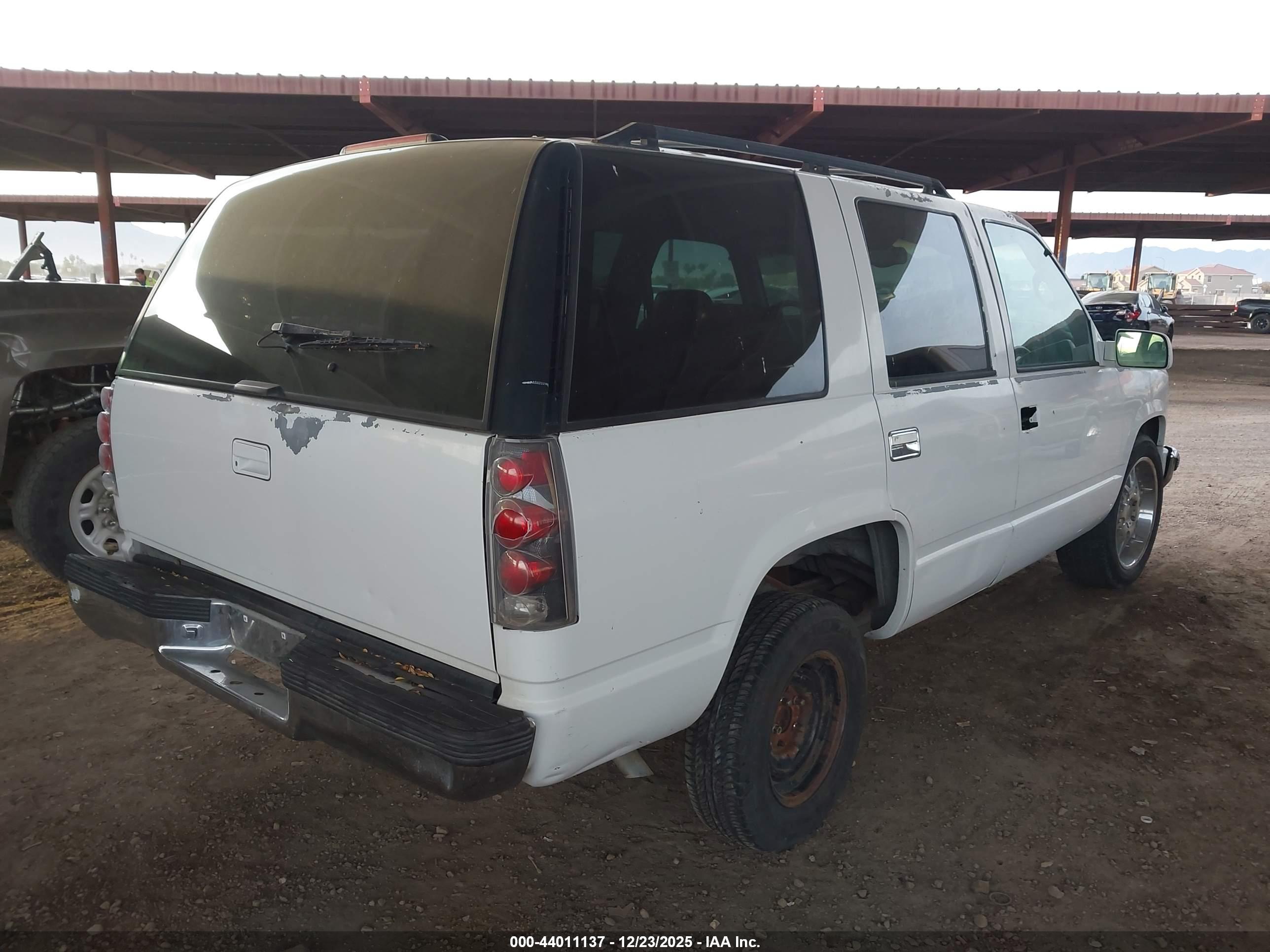 GMC YUKON image 4