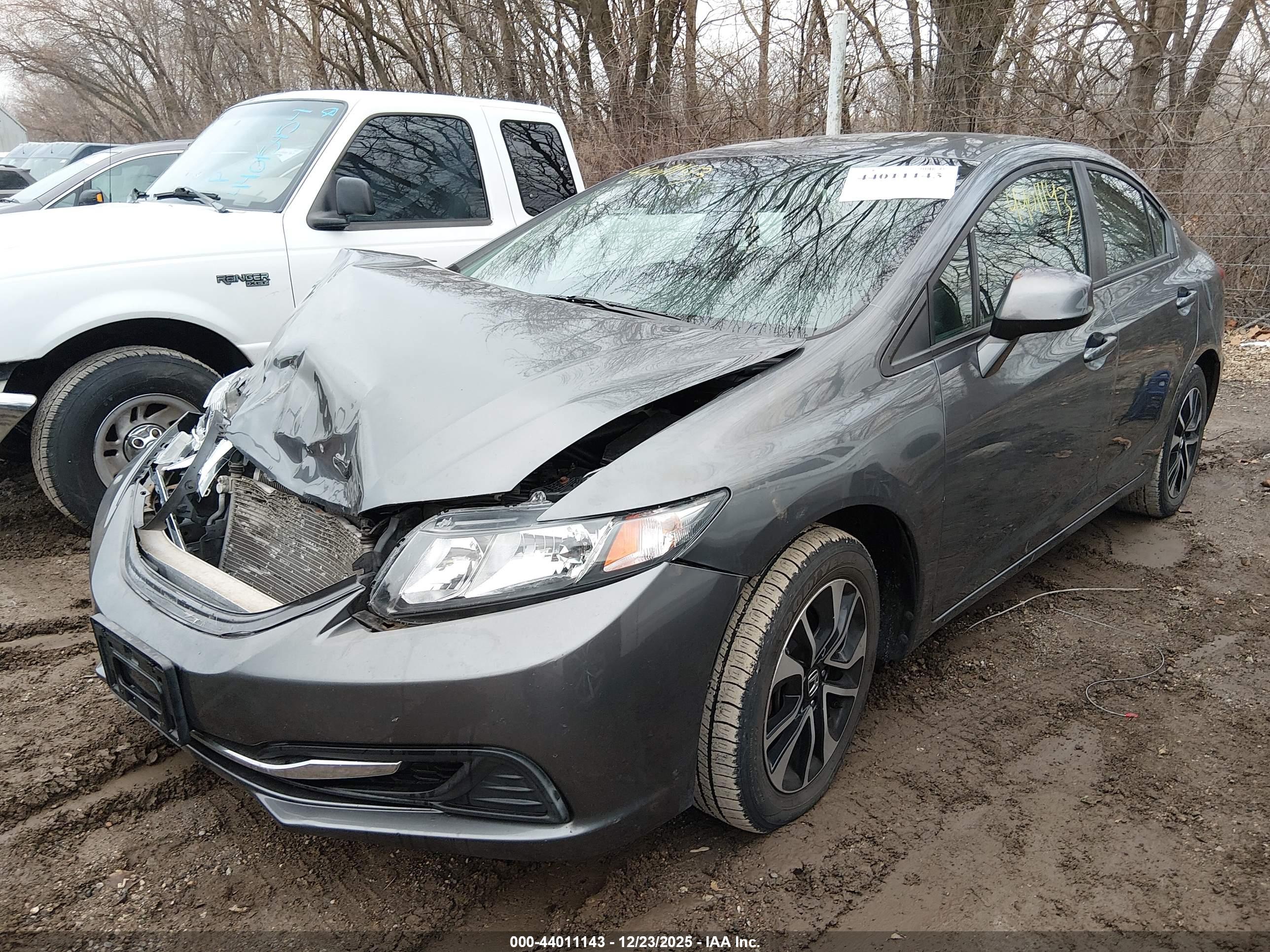 HONDA CIVIC image 2