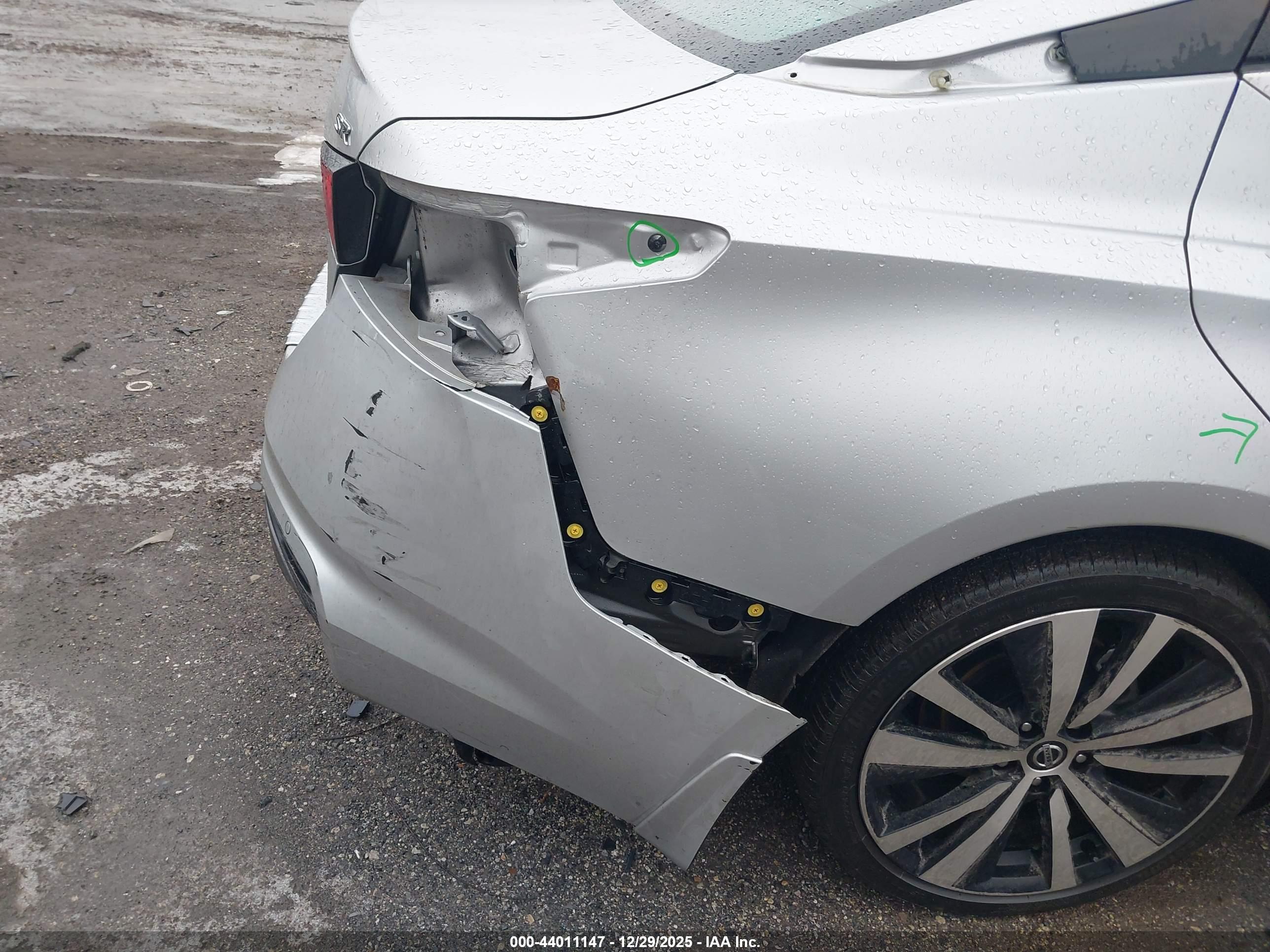 NISSAN ALTIMA image 6