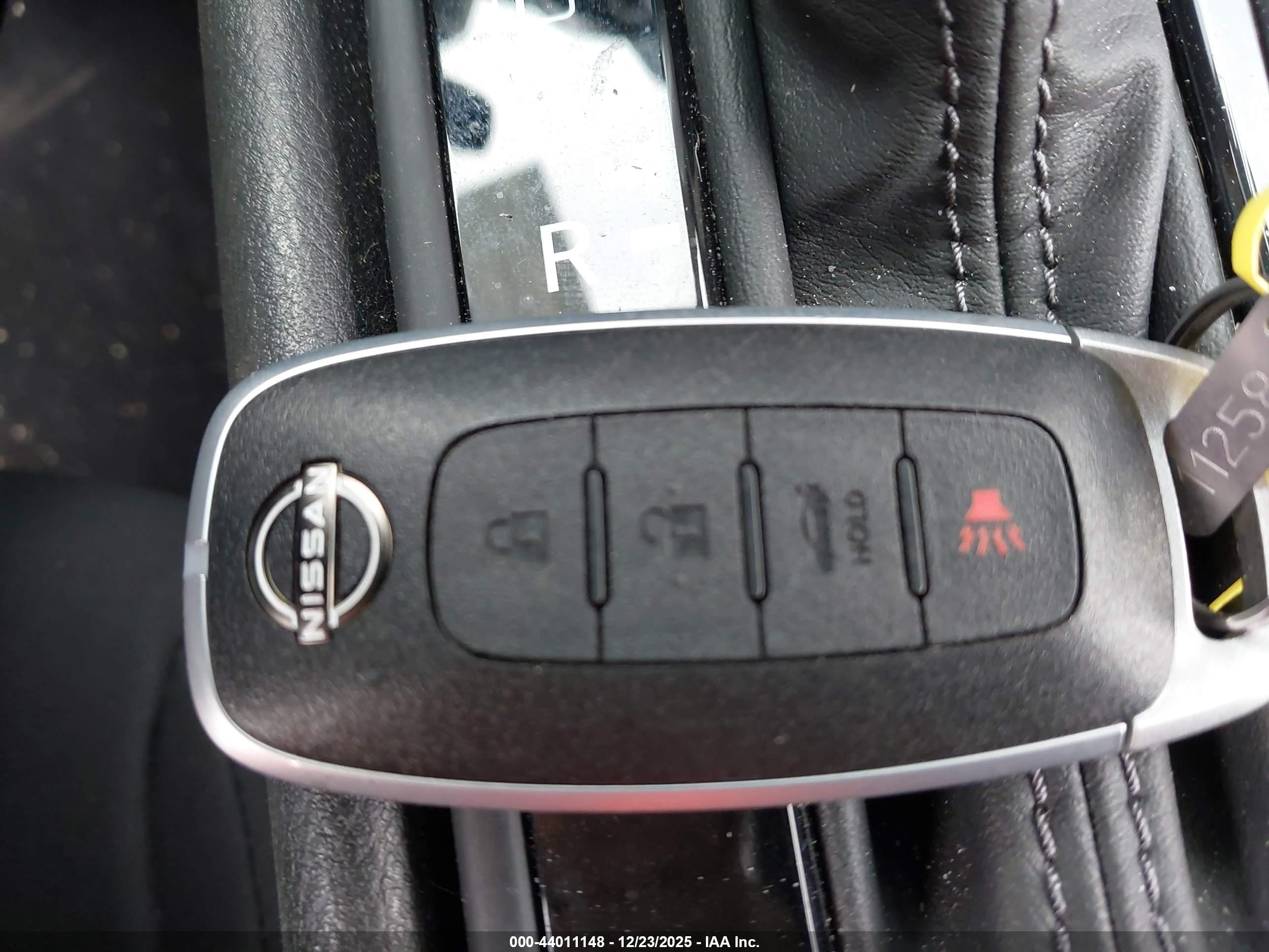 NISSAN SENTRA image 11