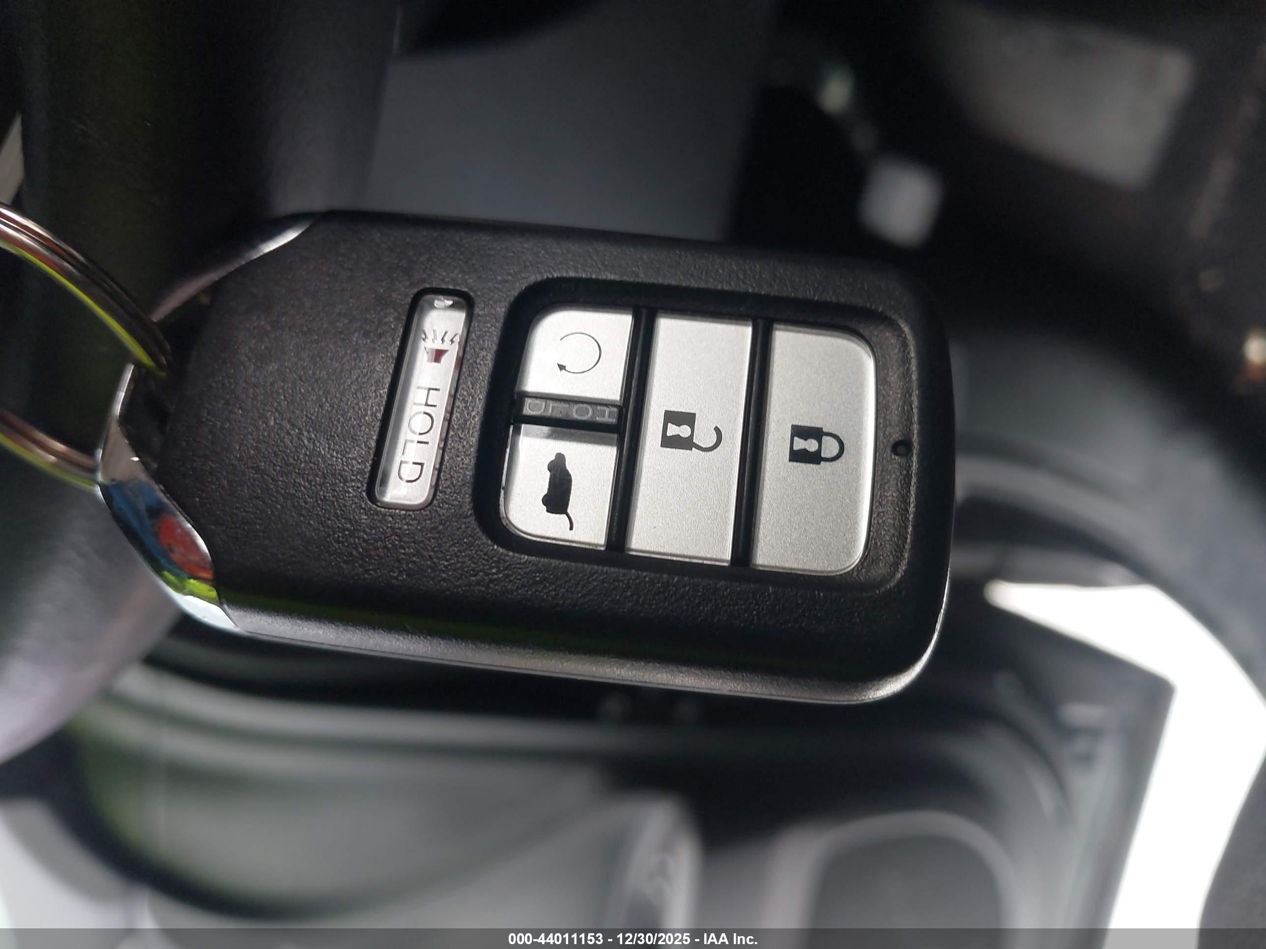 HONDA PASSPORT image 11