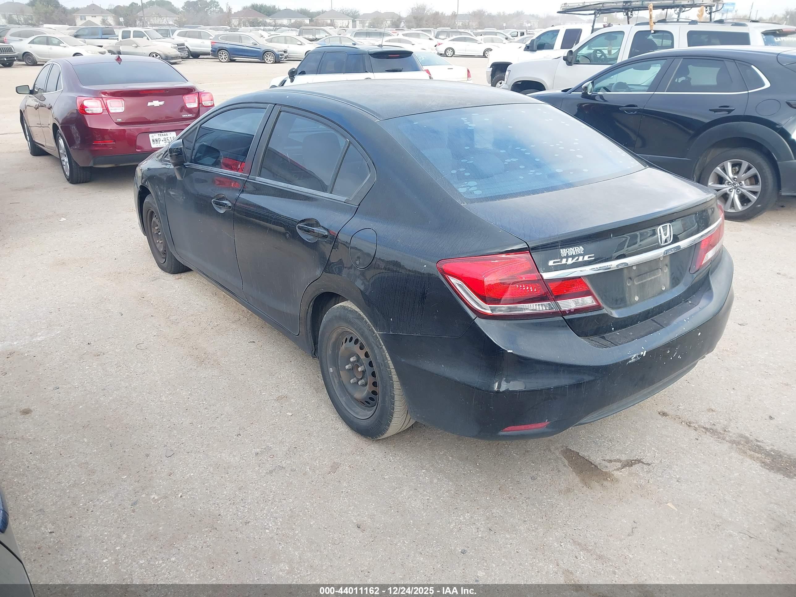 HONDA CIVIC image 3