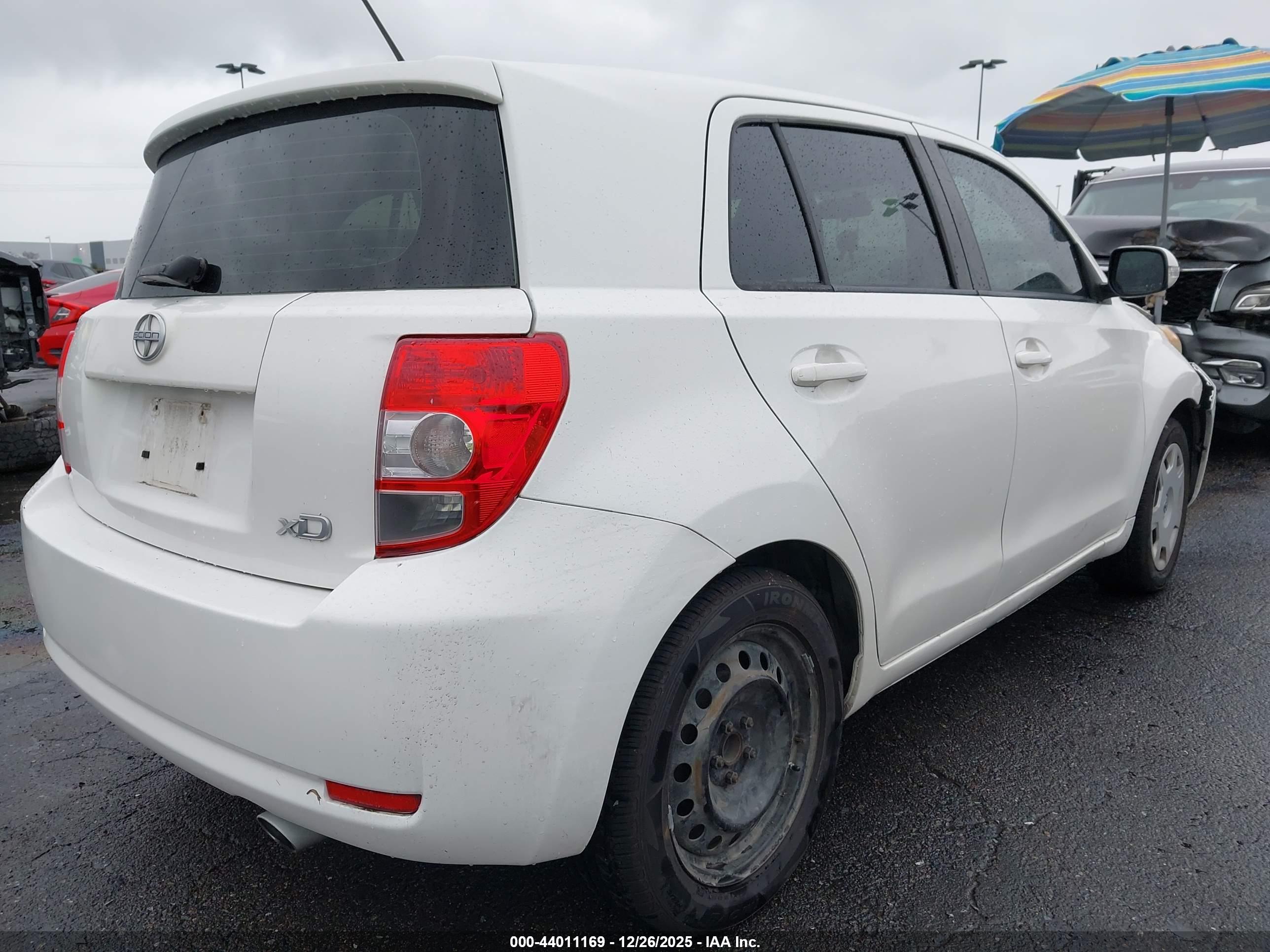 SCION XD image 4