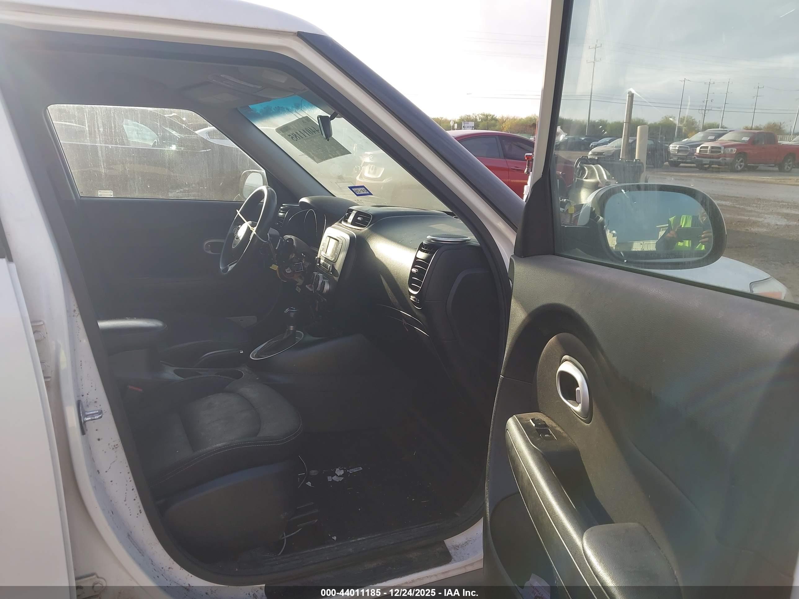 KIA SOUL image 5