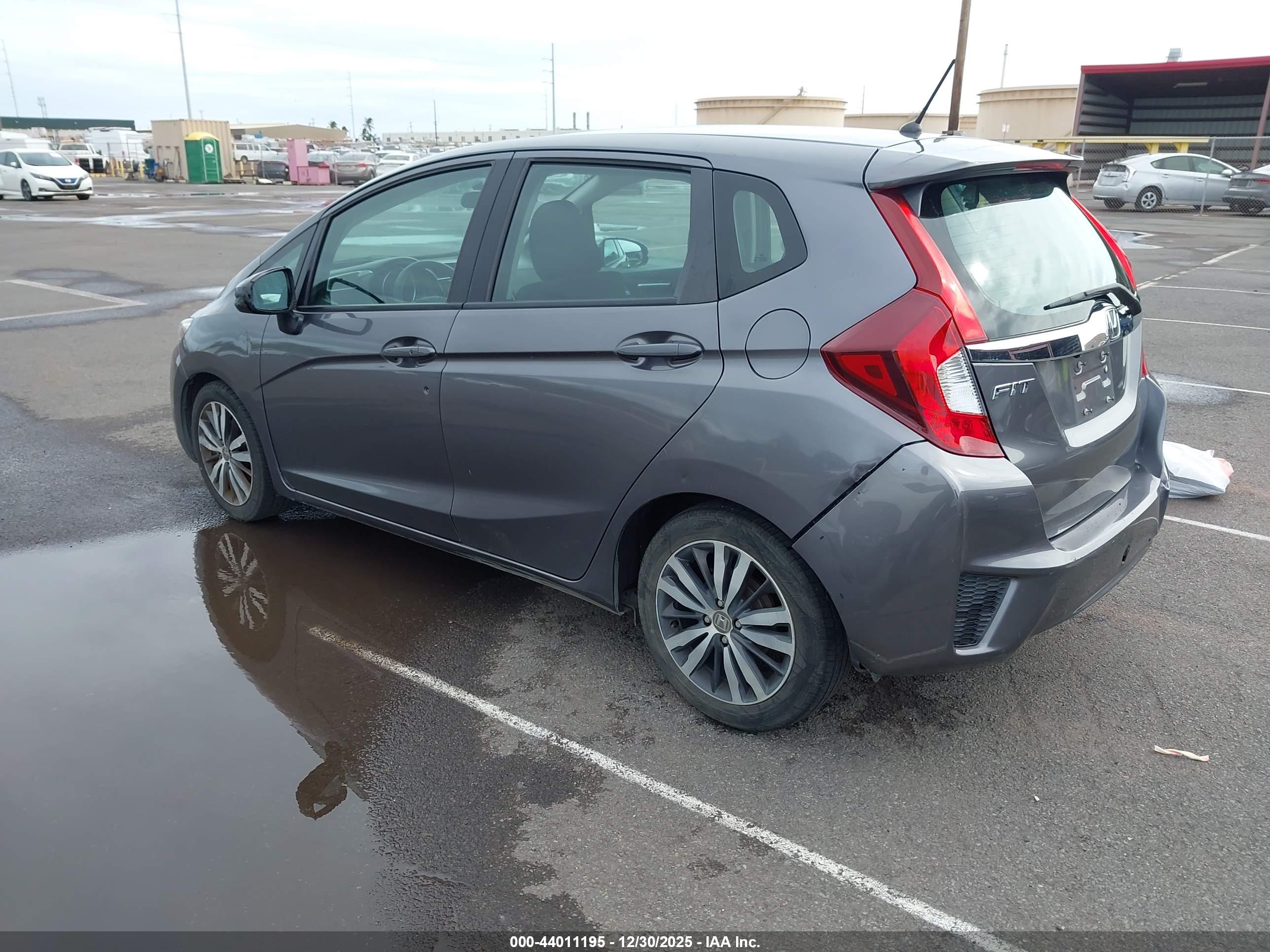 HONDA FIT image 3
