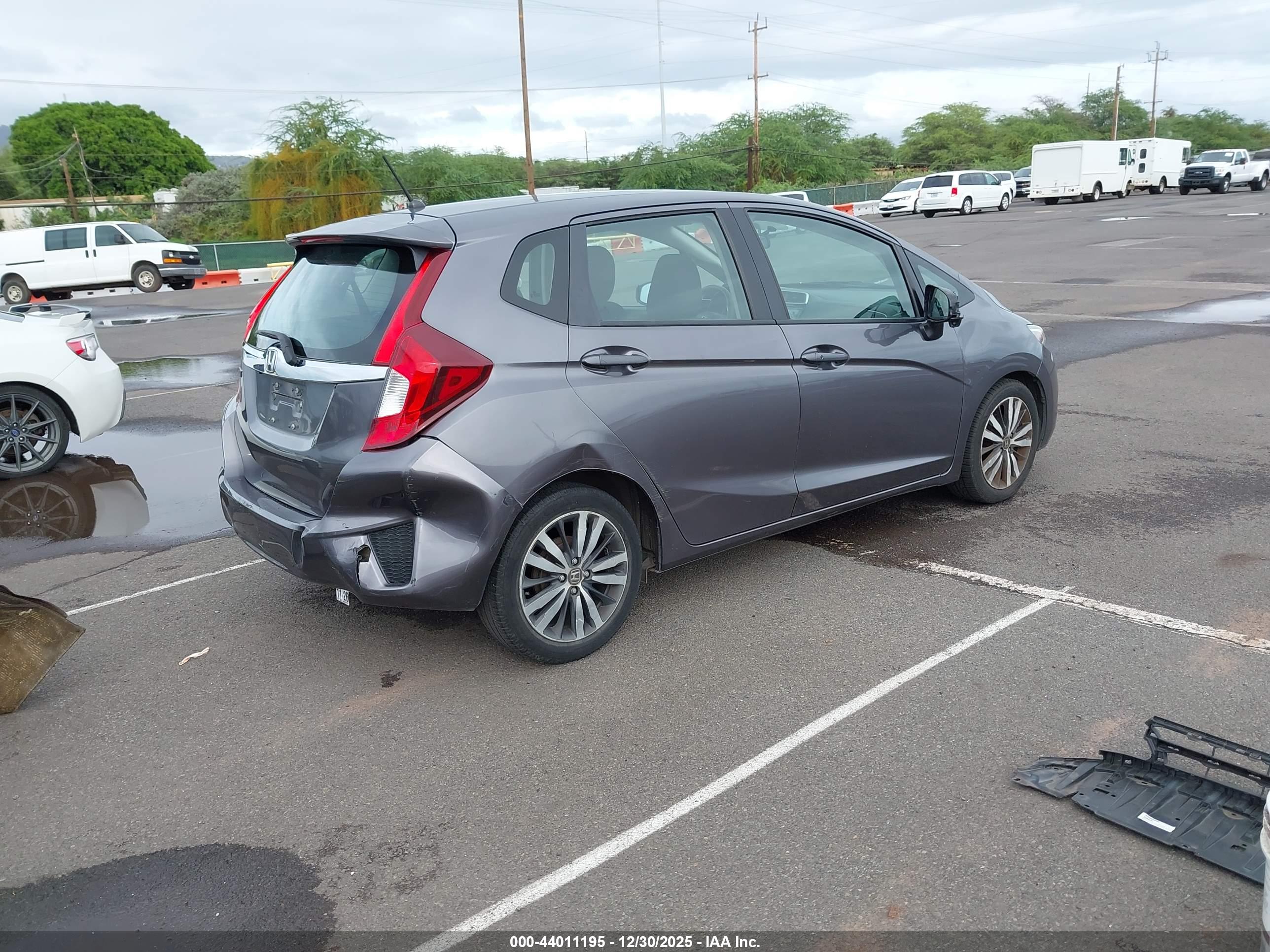 HONDA FIT image 4