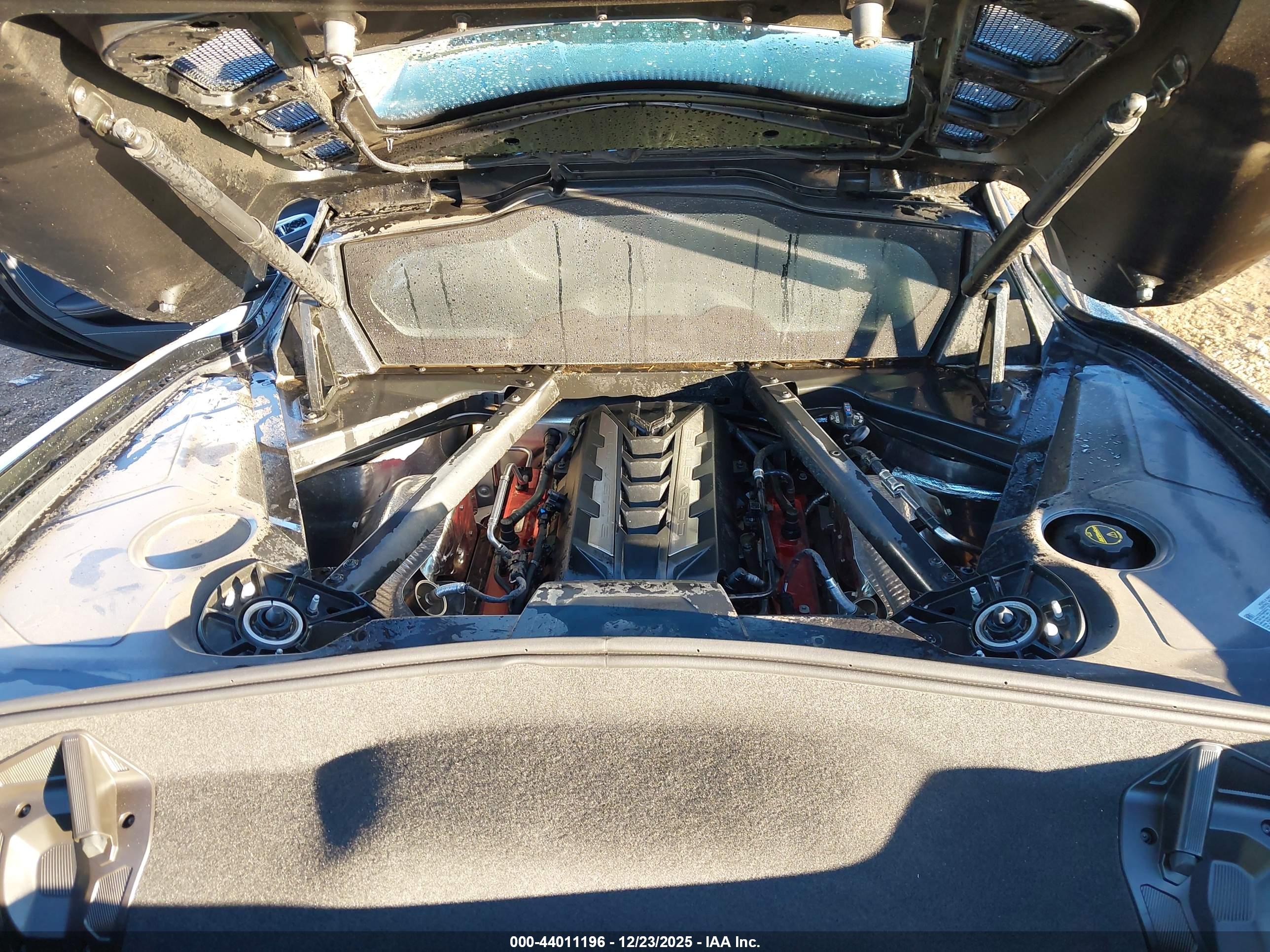 CHEVROLET CORVETTE image 10