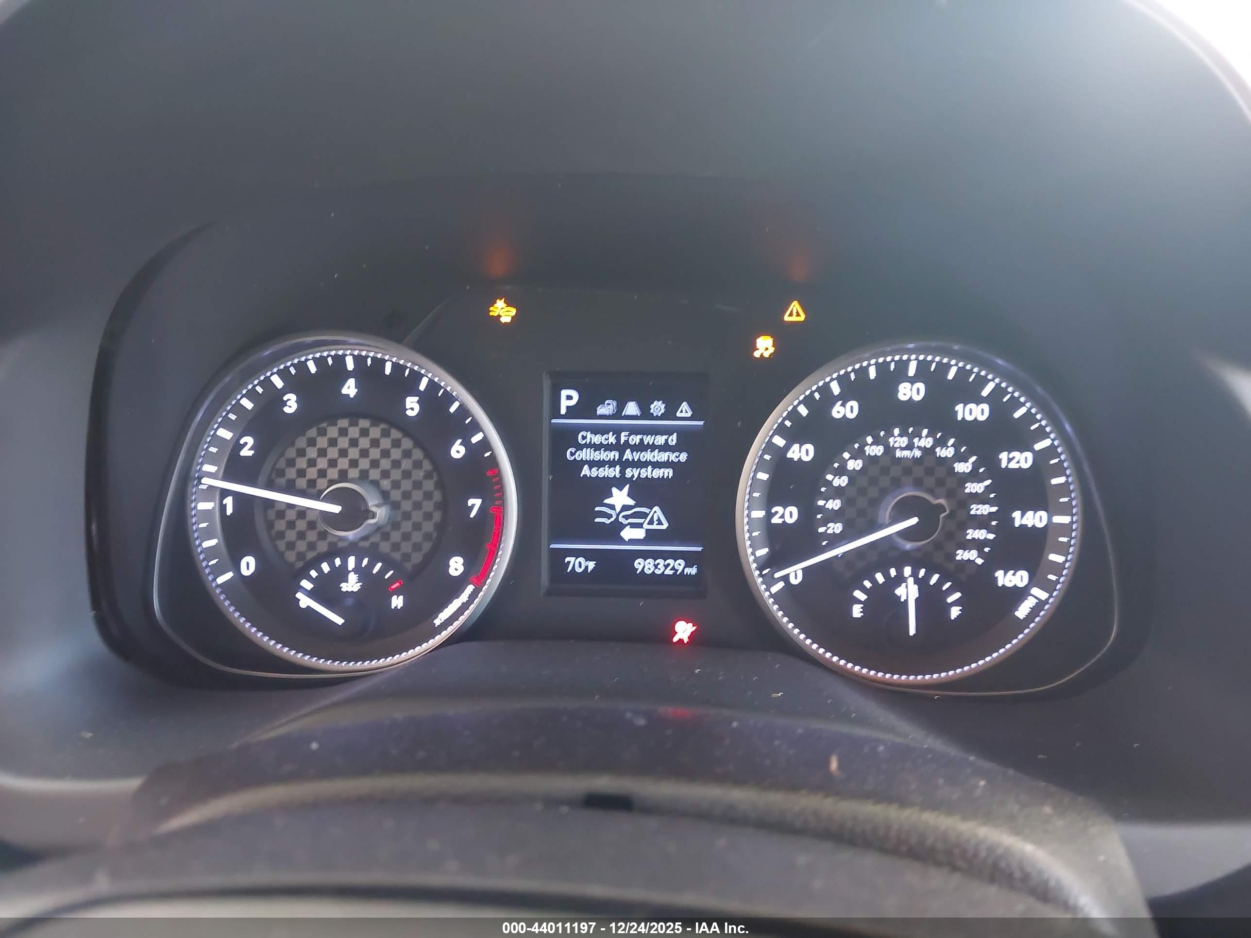 HYUNDAI ELANTRA image 7