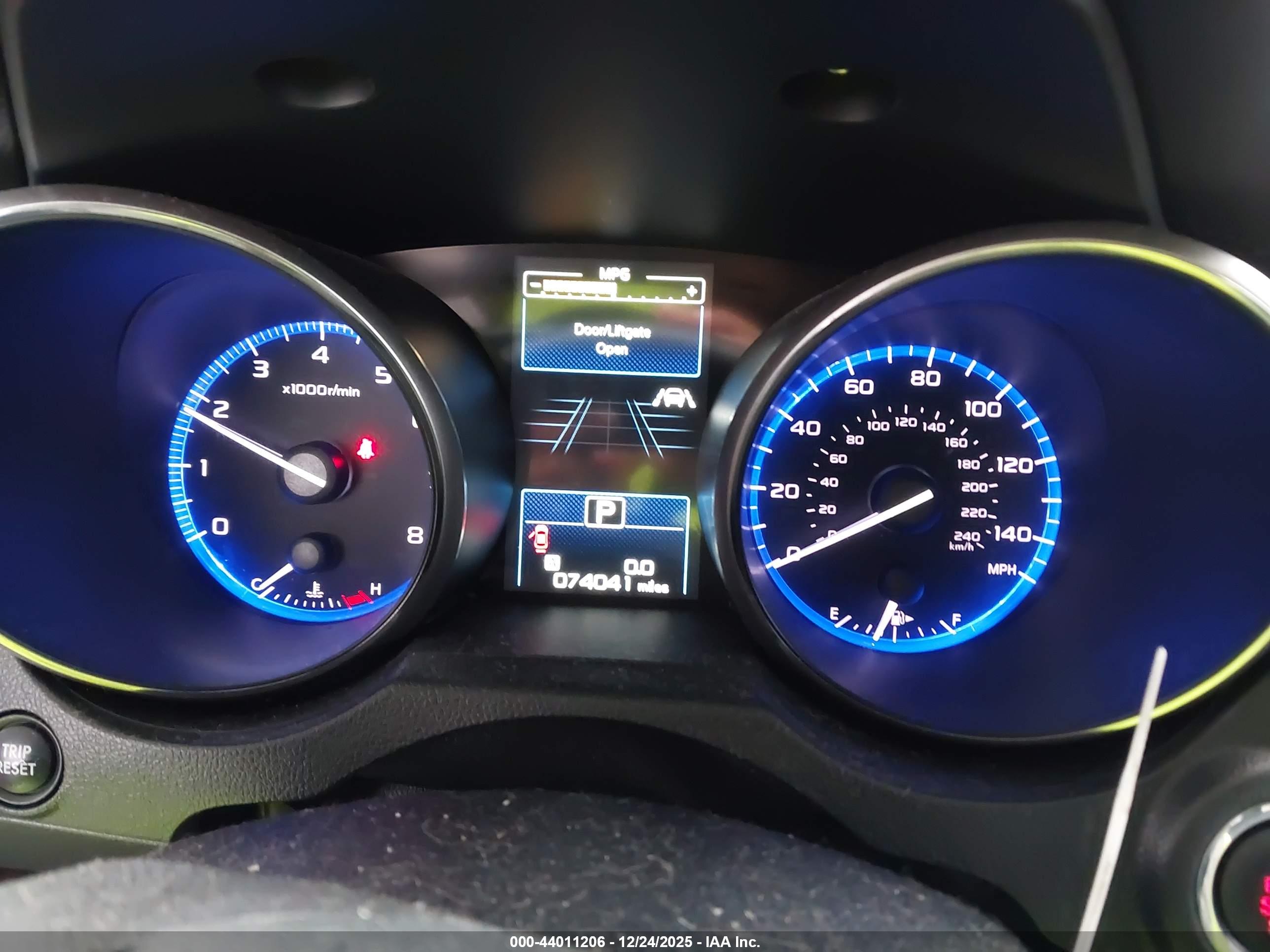 SUBARU OUTBACK image 7