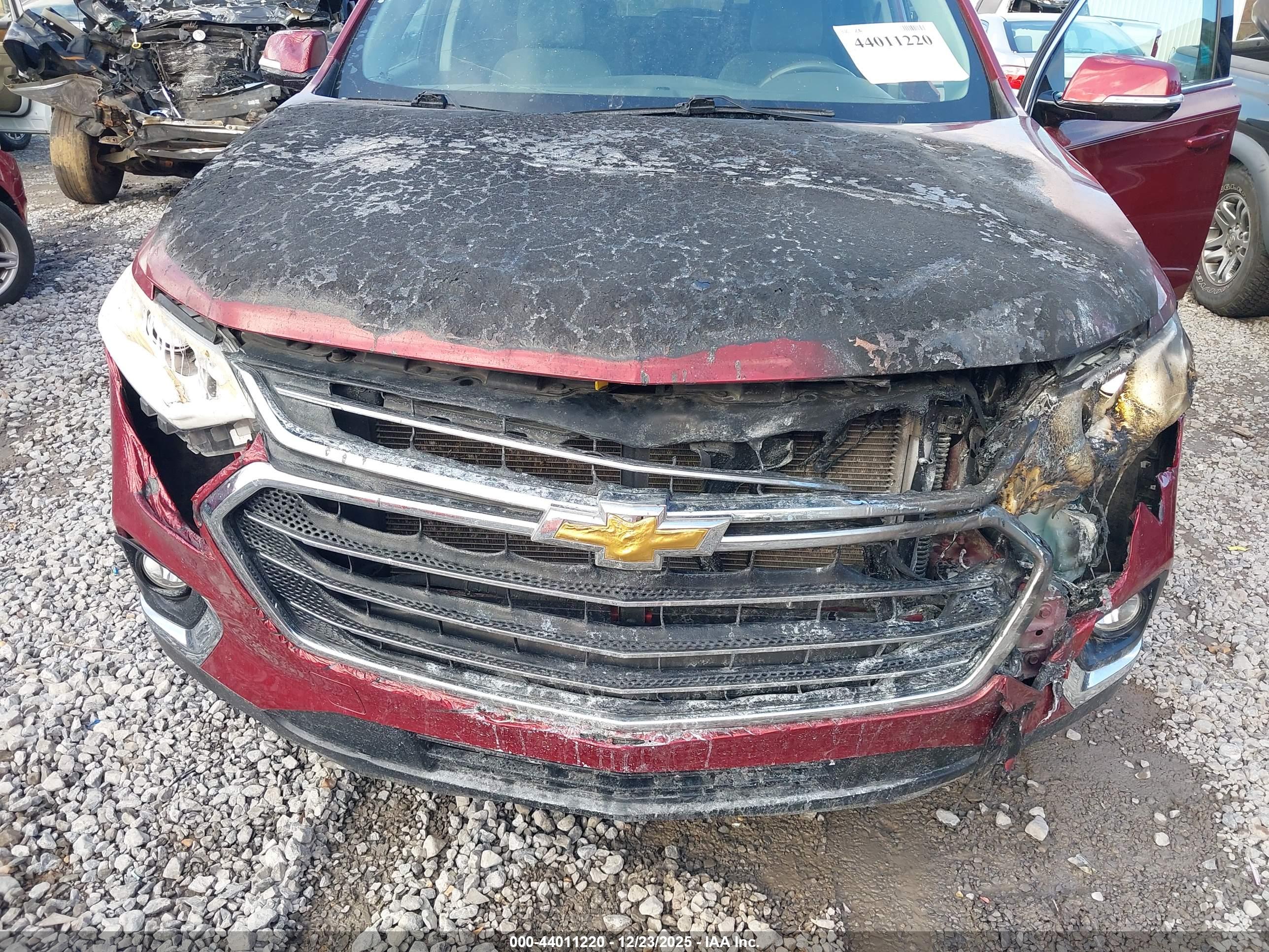 CHEVROLET TRAVERSE image 6