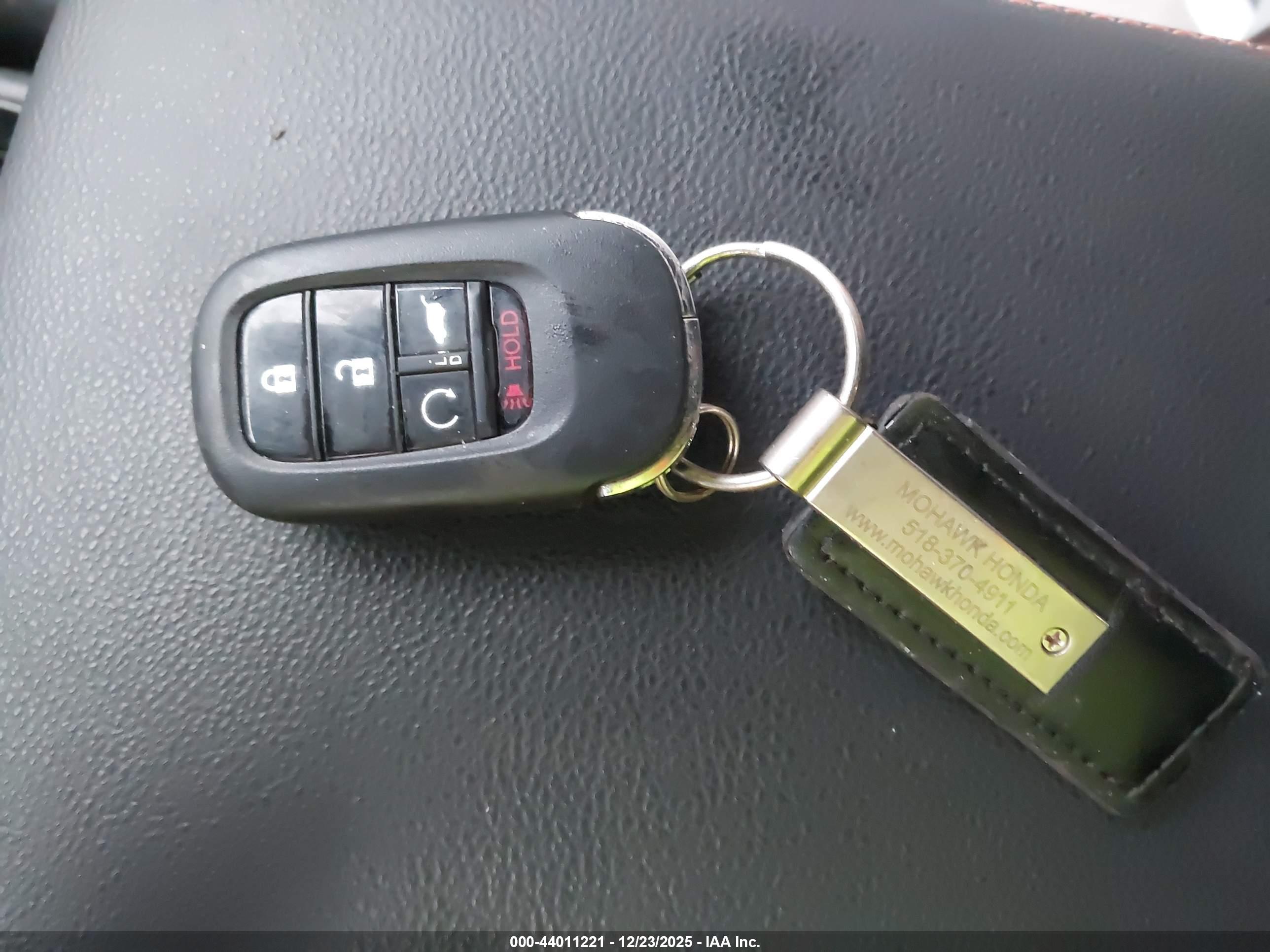 HONDA CR-V image 11