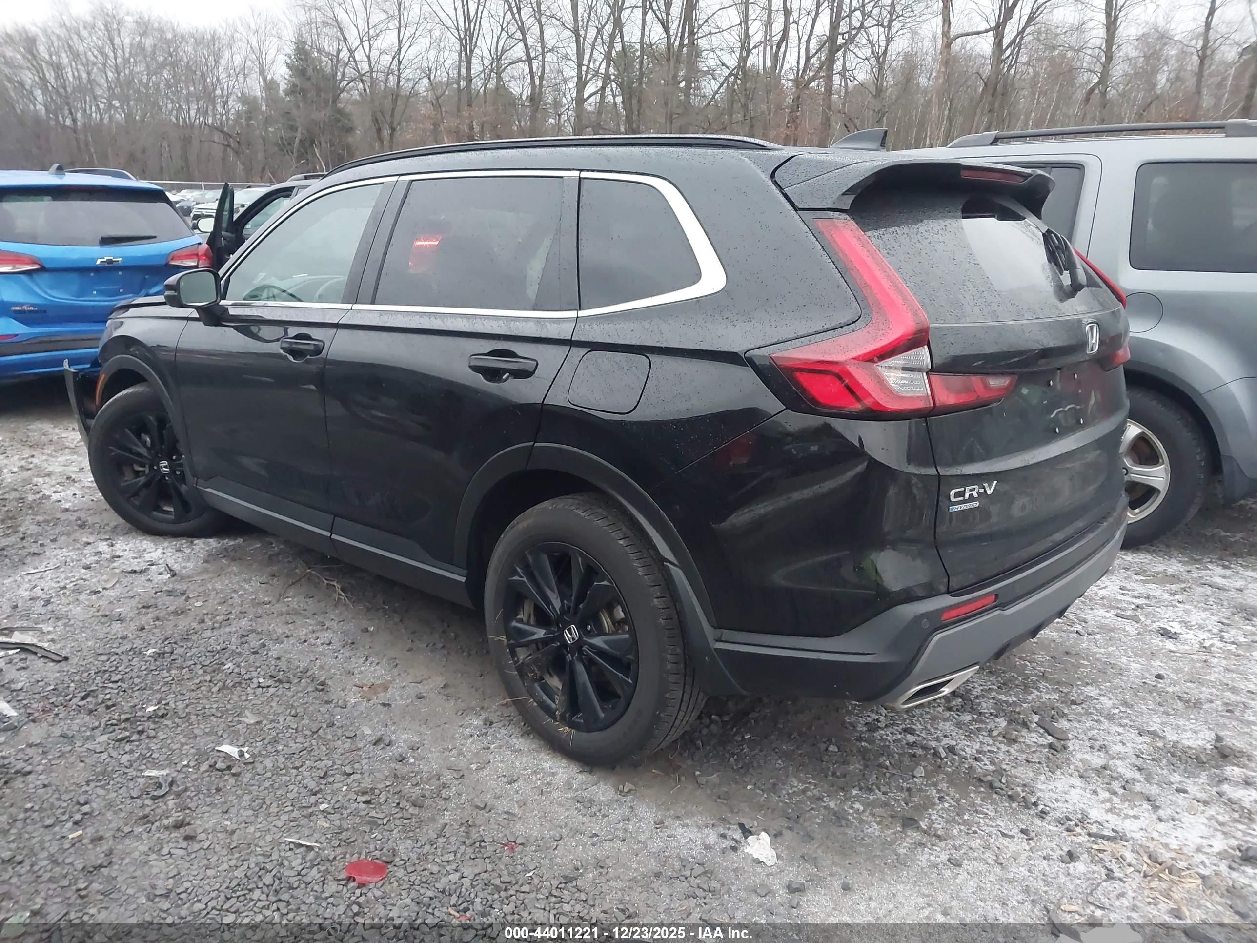 HONDA CR-V image 3