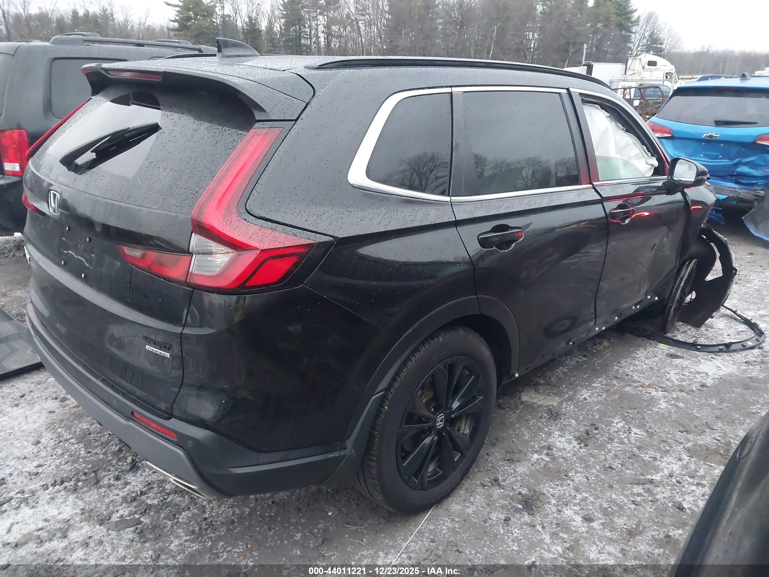 HONDA CR-V image 4