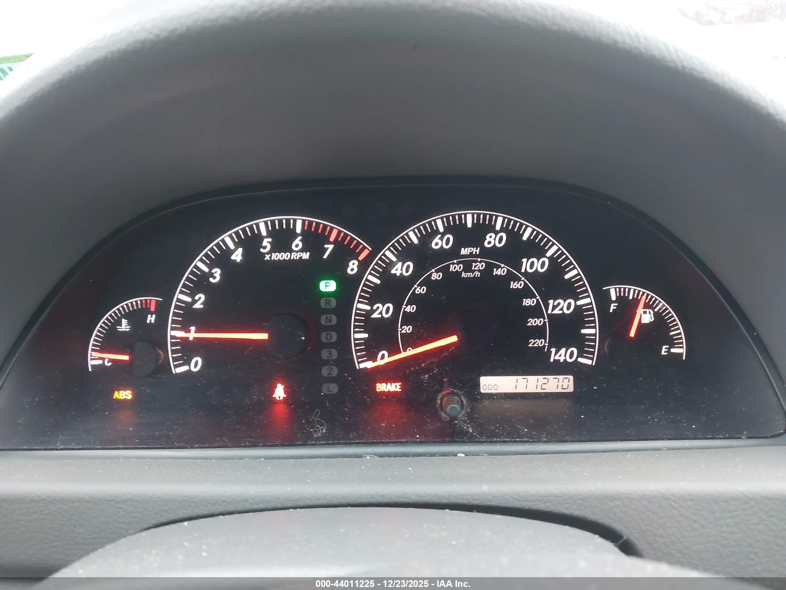 TOYOTA CAMRY image 7