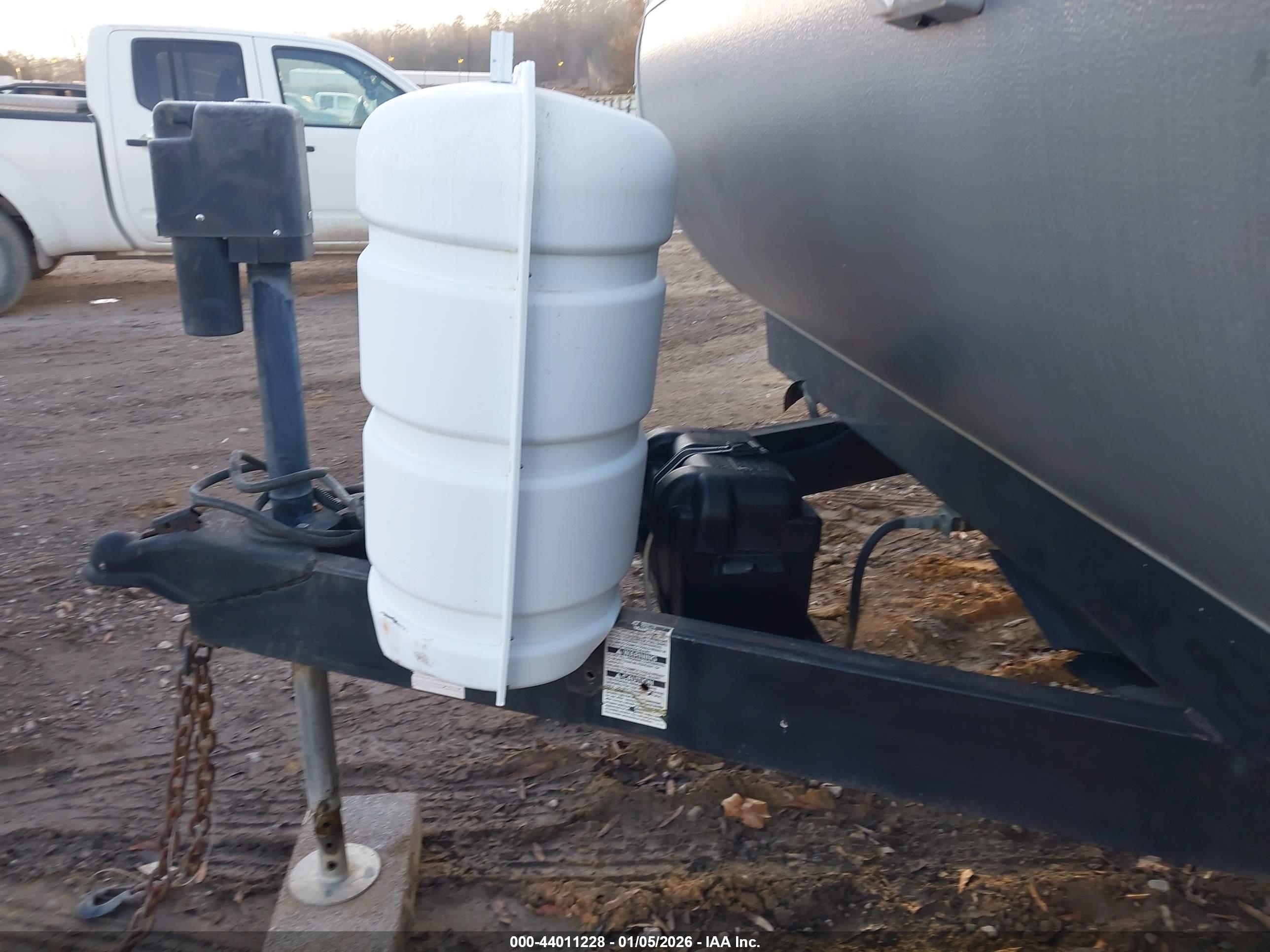 OPEN RANGE image 10
