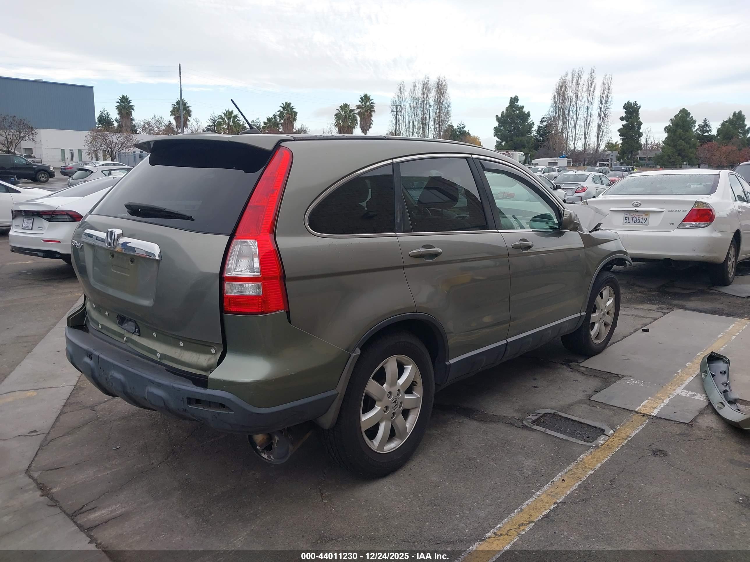 HONDA CR-V image 4