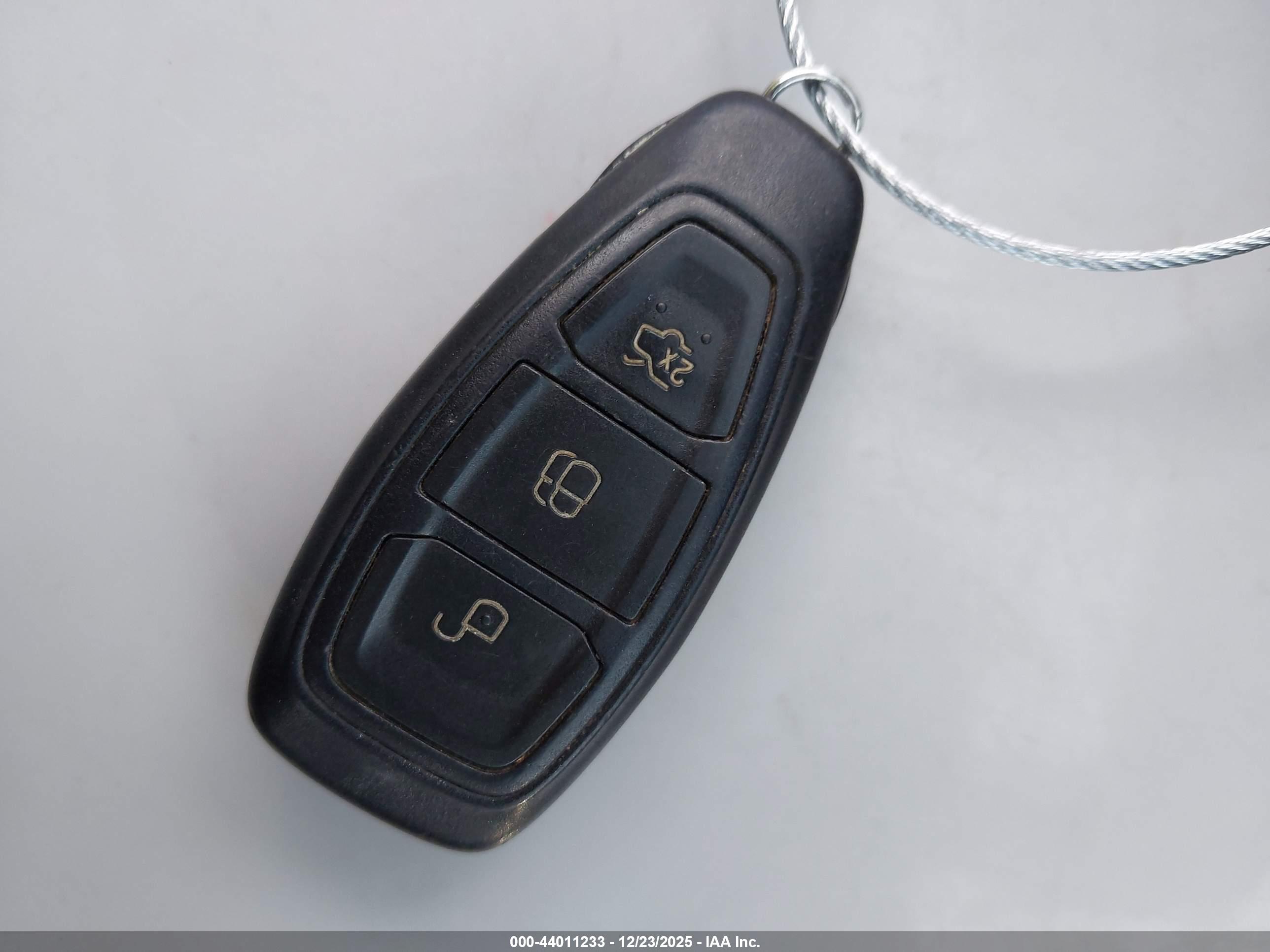 FORD FOCUS image 11