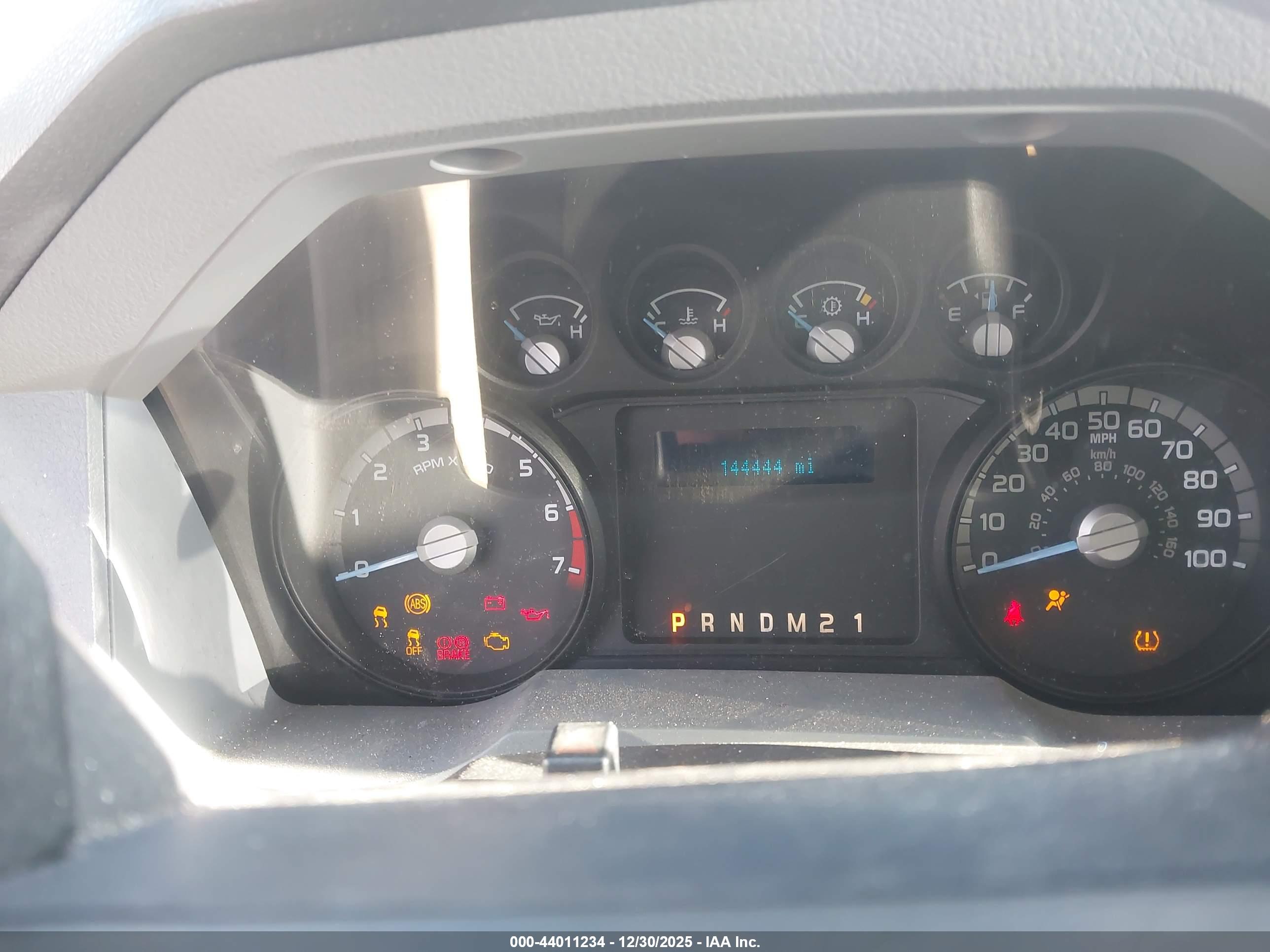 FORD F-250 image 7