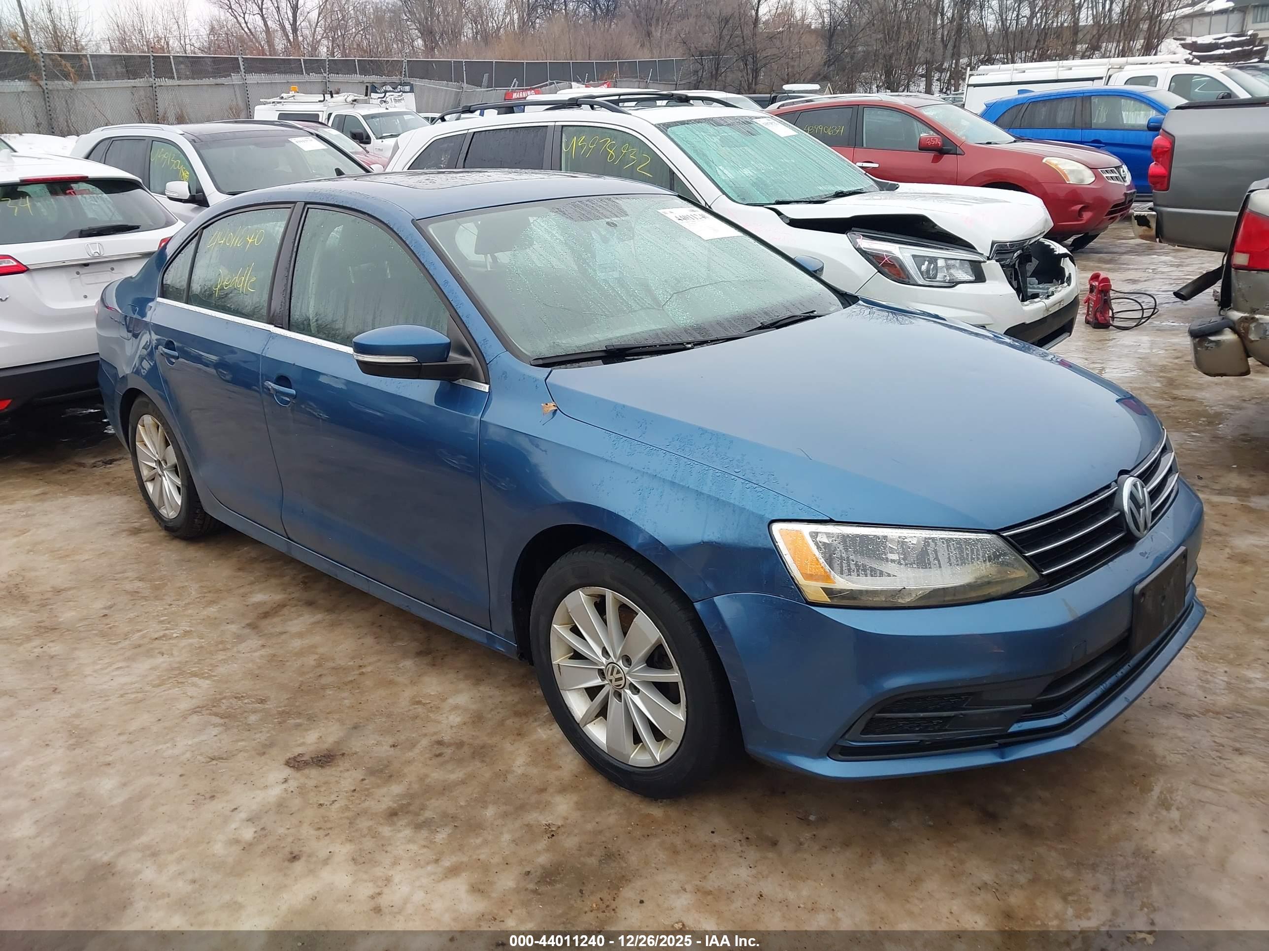 VOLKSWAGEN JETTA image 6