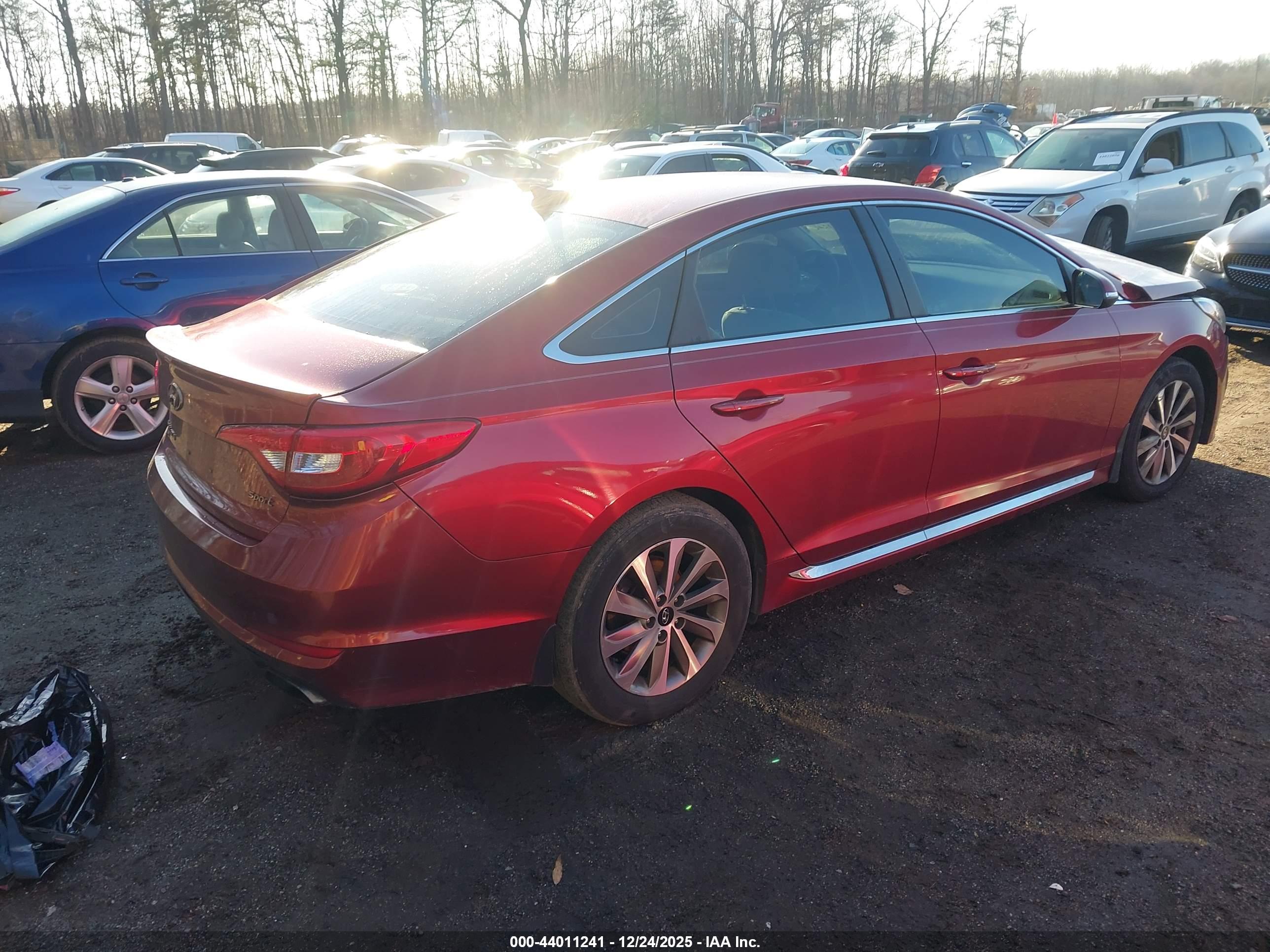 HYUNDAI SONATA image 4