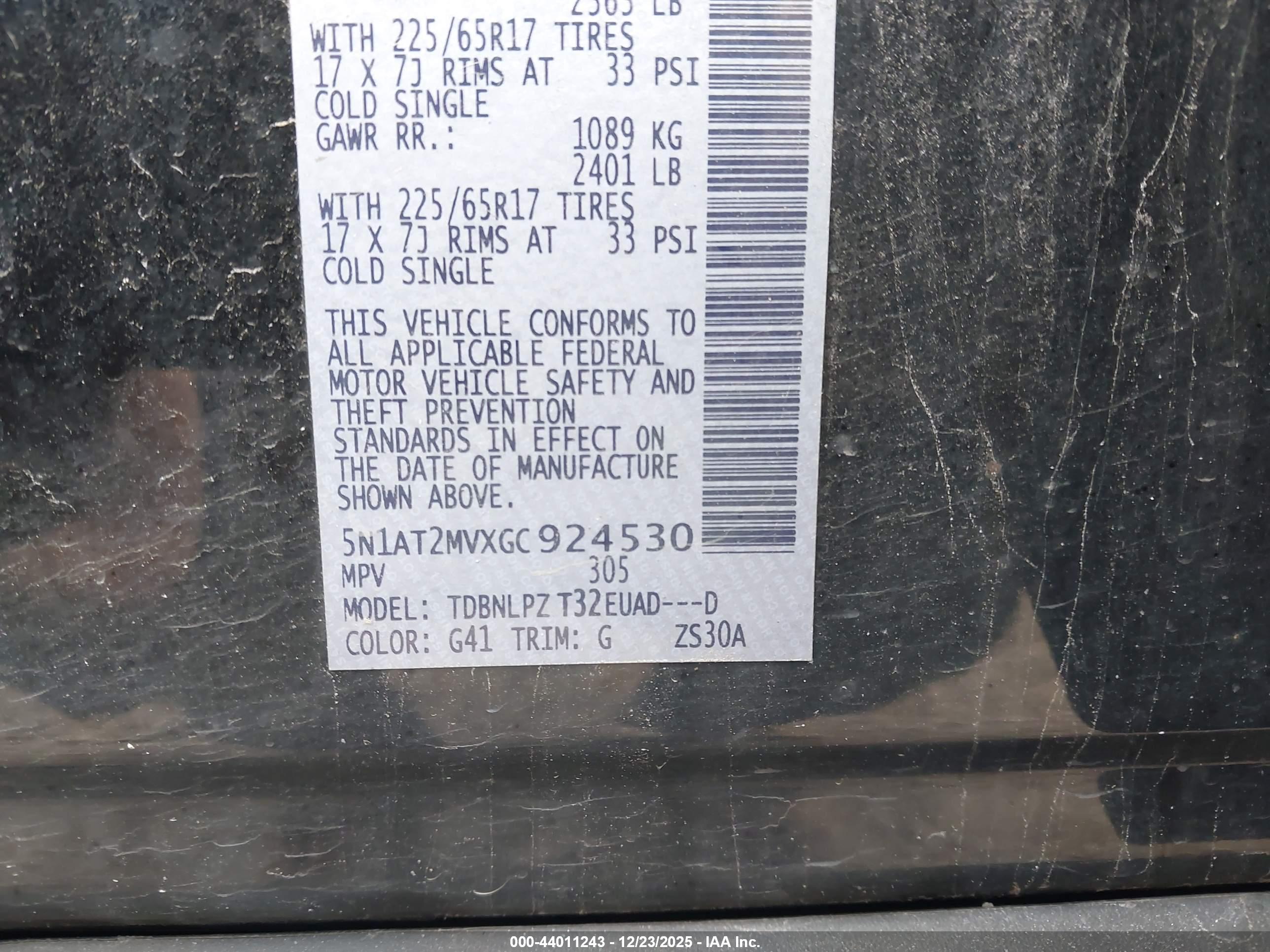 NISSAN ROGUE image 9