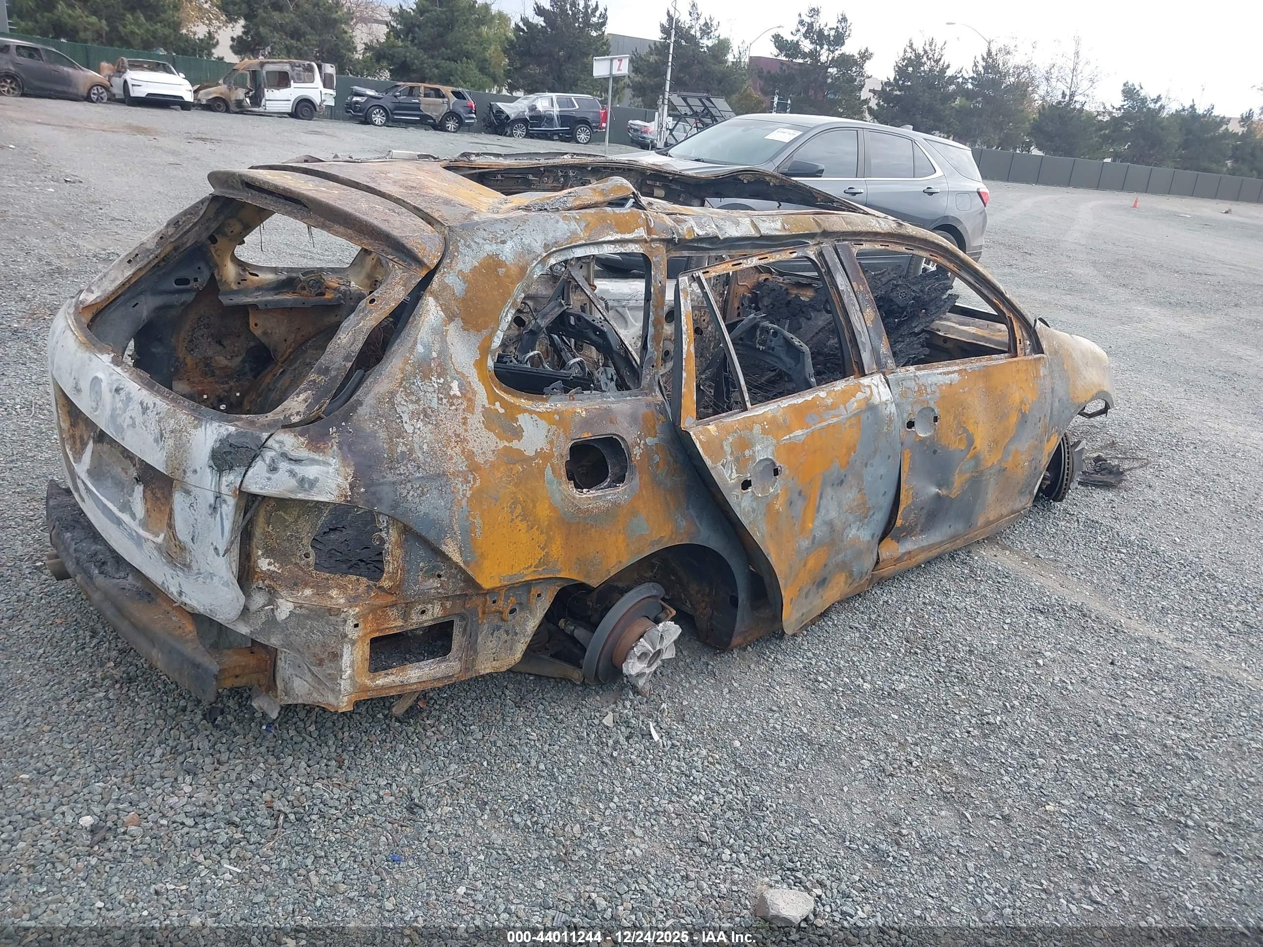 VOLKSWAGEN JETTA image 4