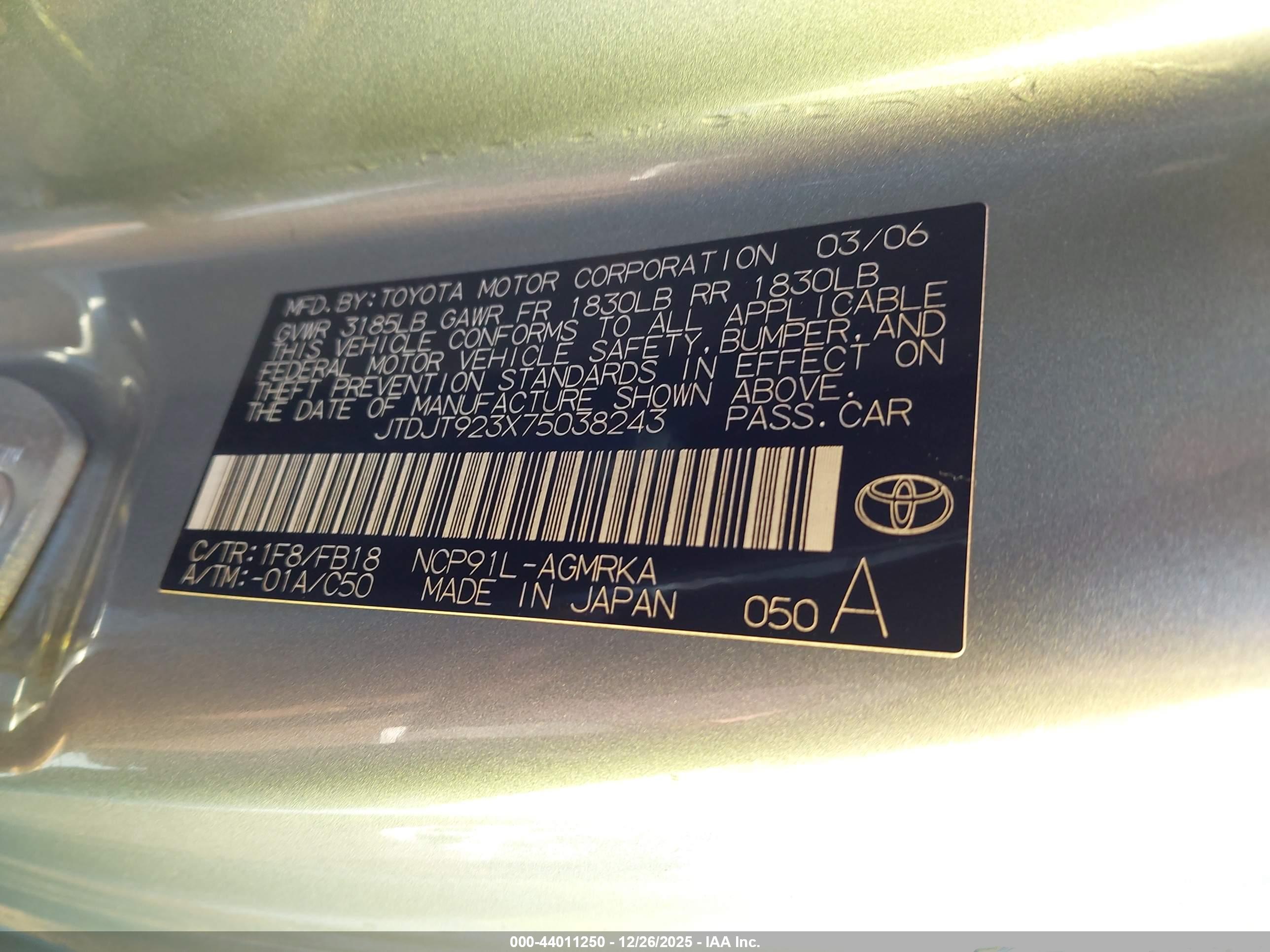 TOYOTA YARIS image 9