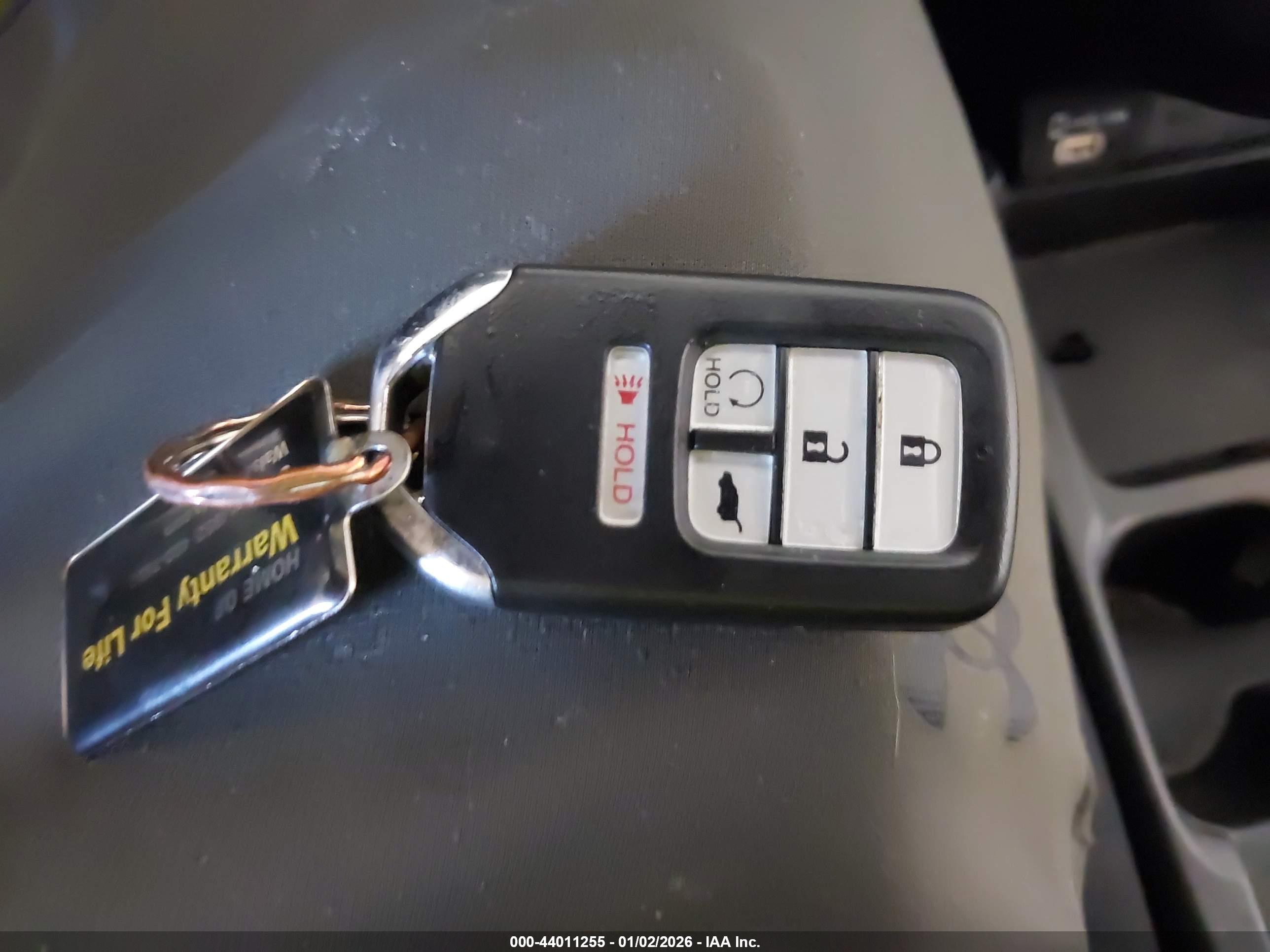 HONDA CR-V image 11