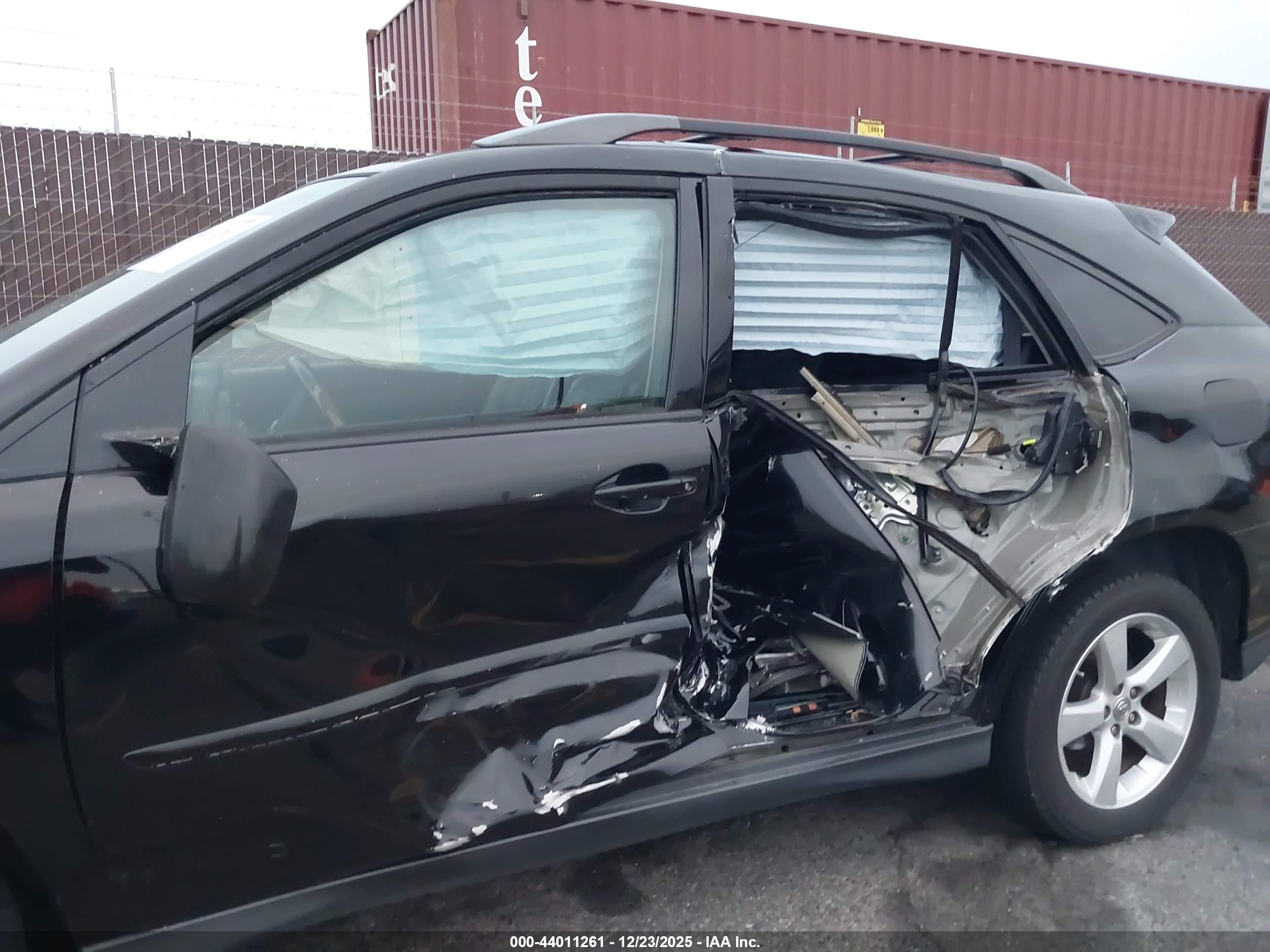 LEXUS RX image 6