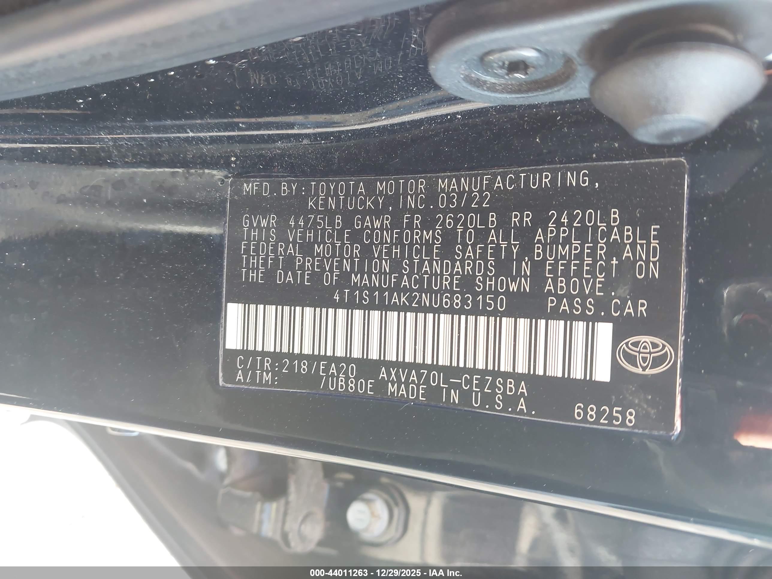 TOYOTA CAMRY image 9