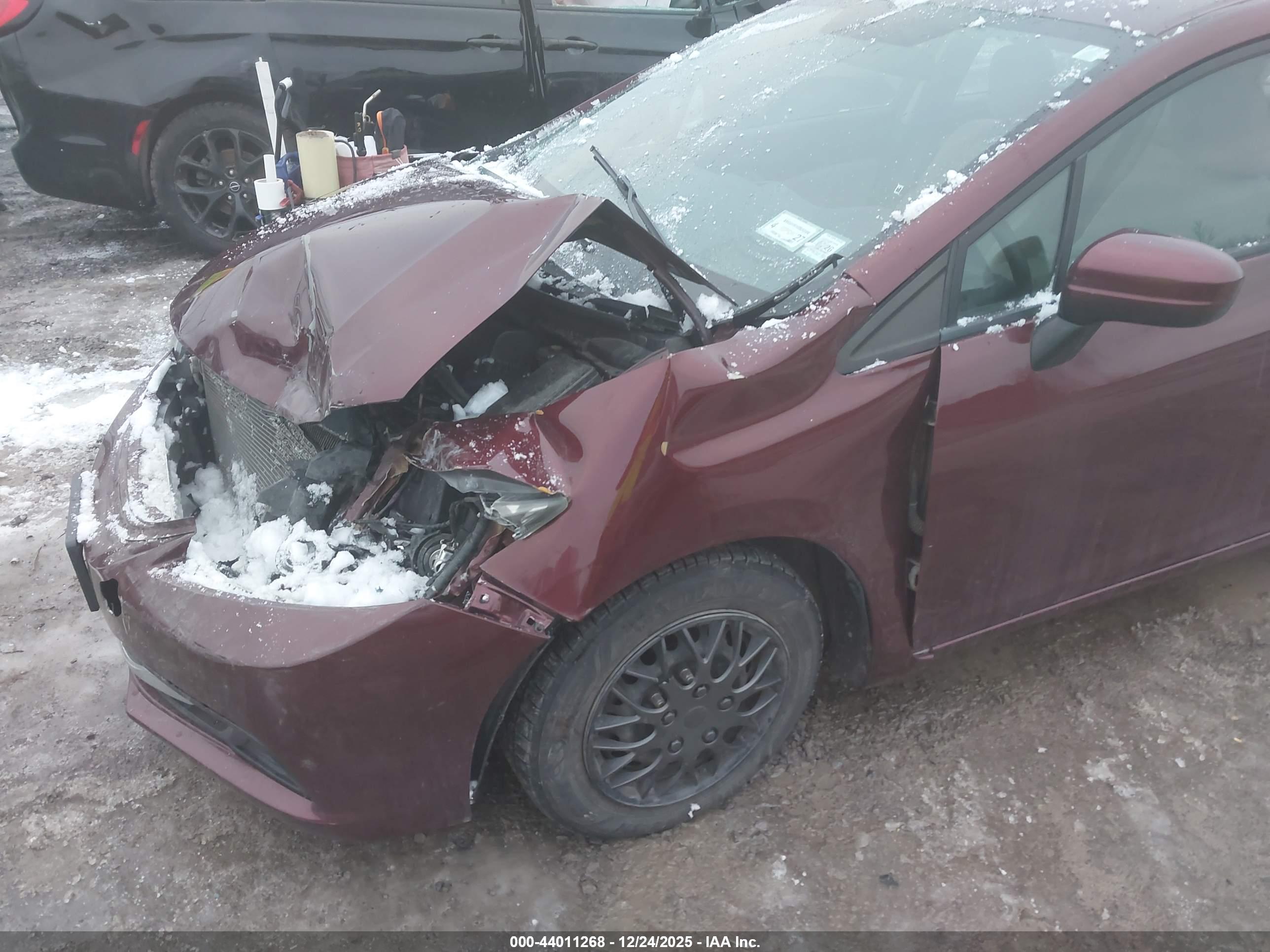 HONDA CIVIC image 6
