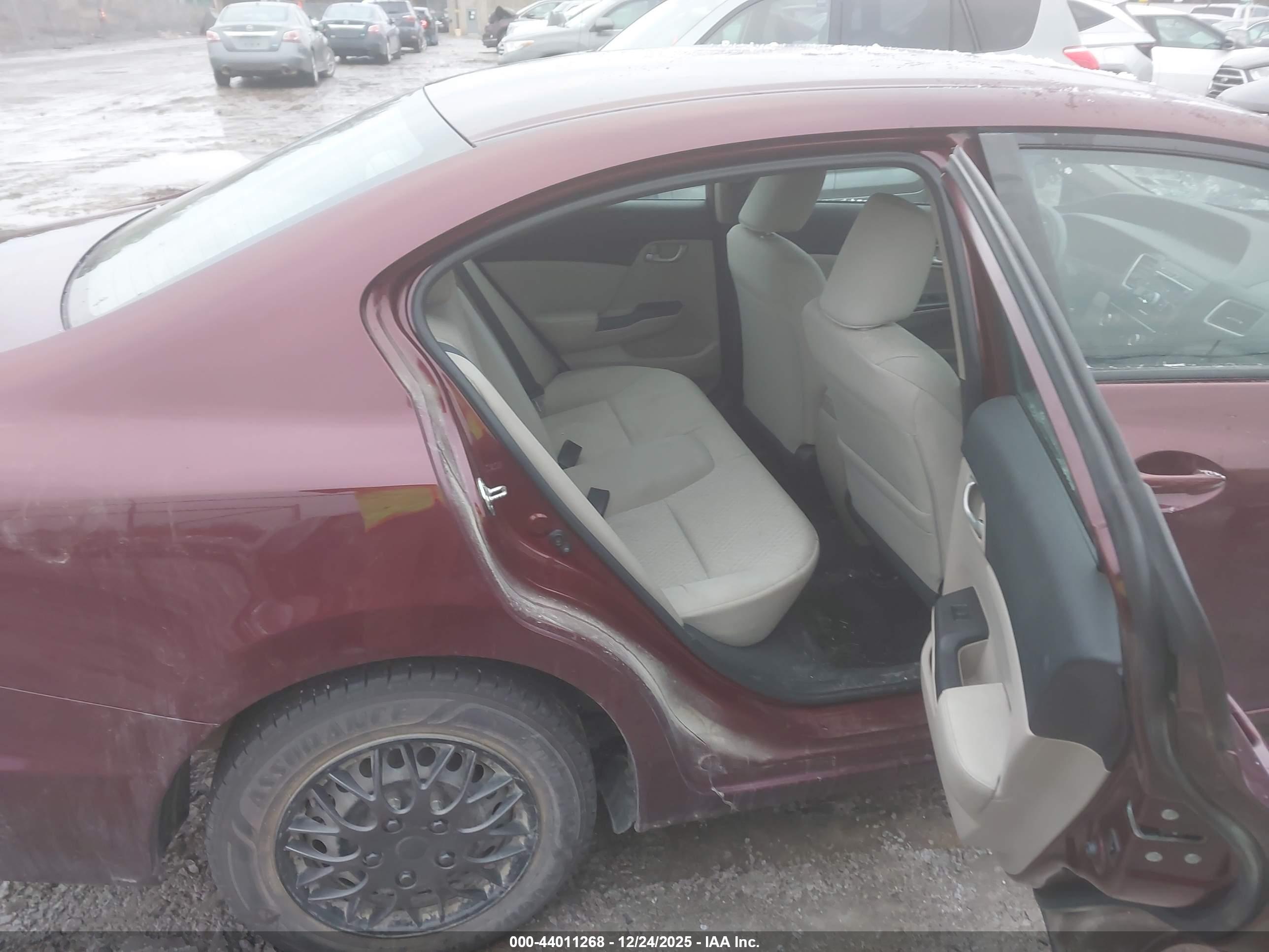HONDA CIVIC image 8