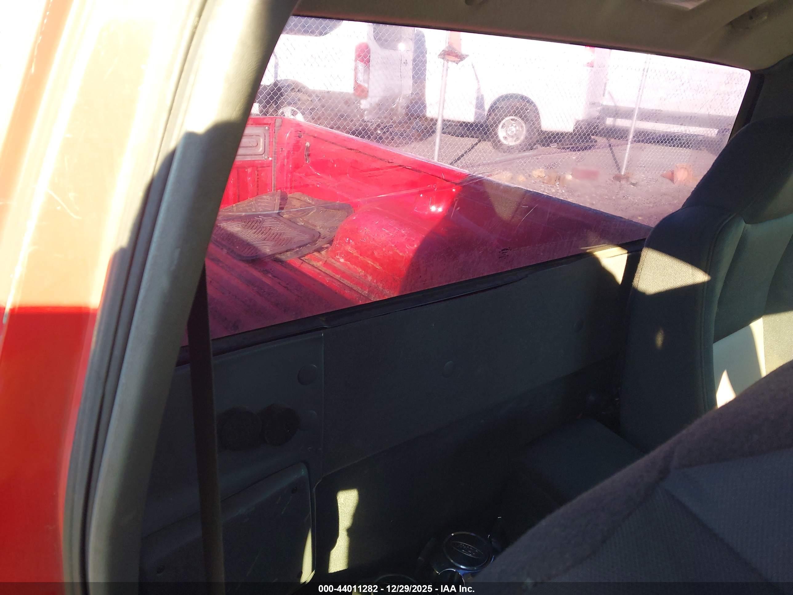 FORD RANGER image 8