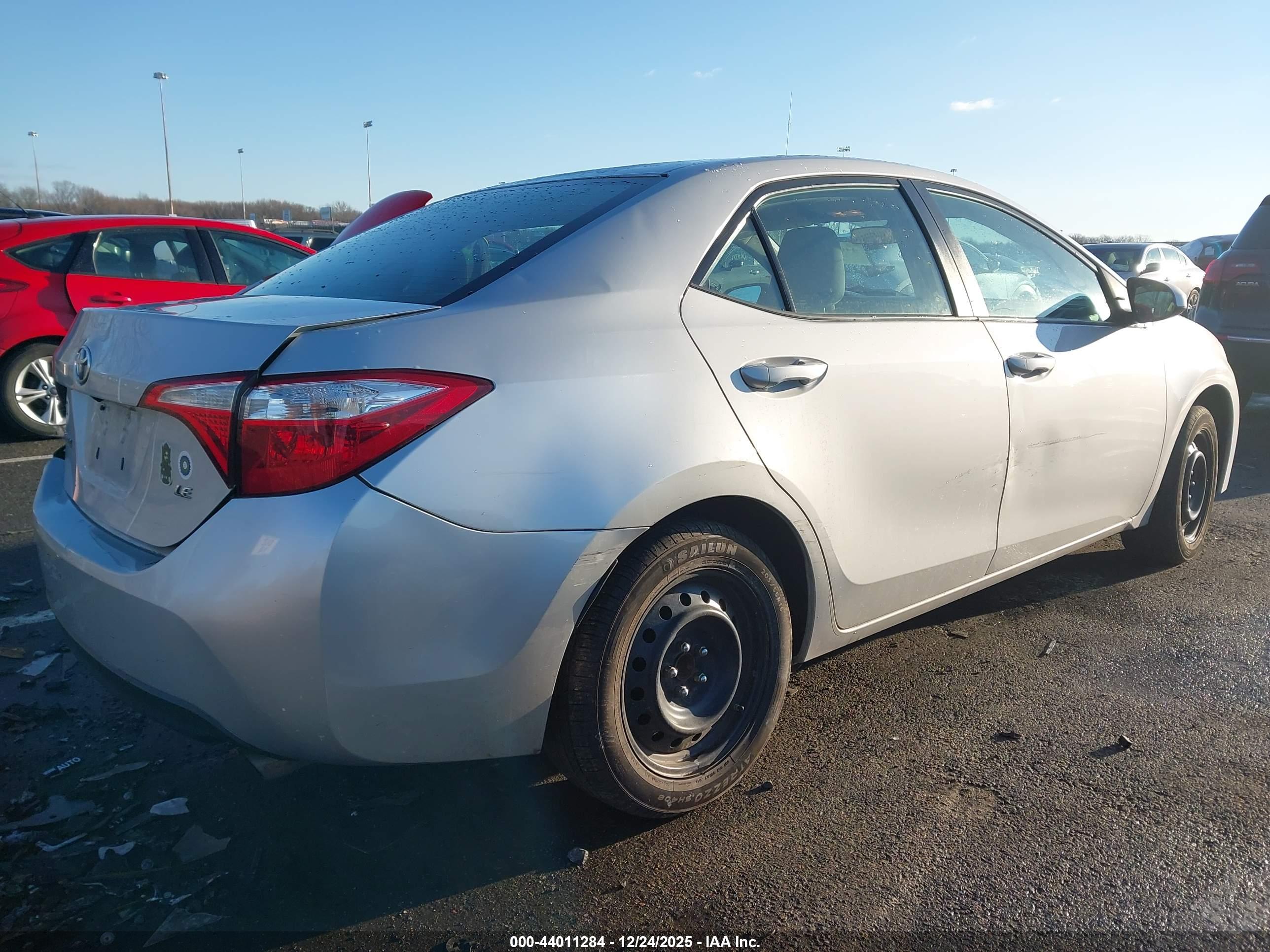 TOYOTA COROLLA image 4