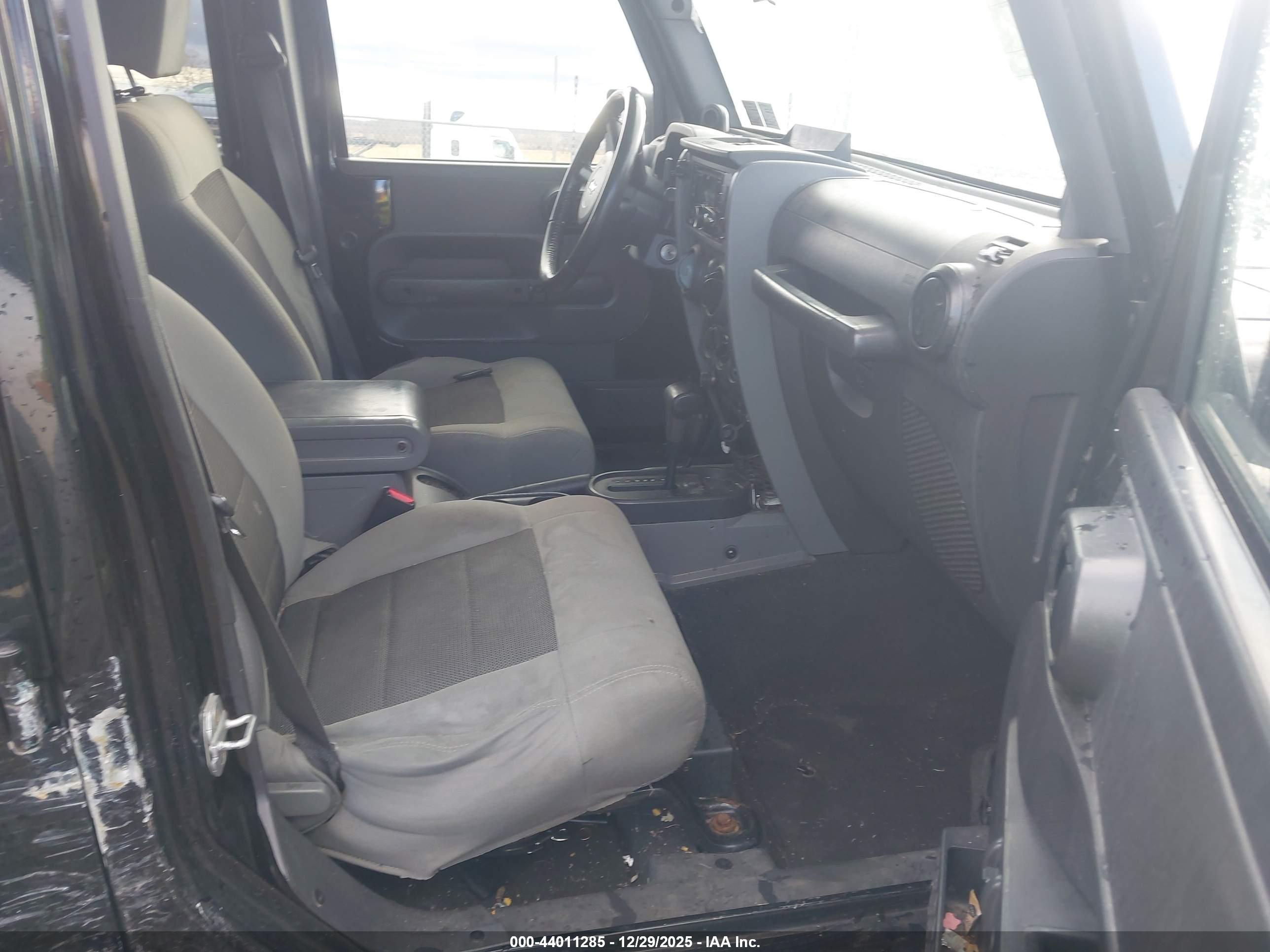 JEEP WRANGLER image 5